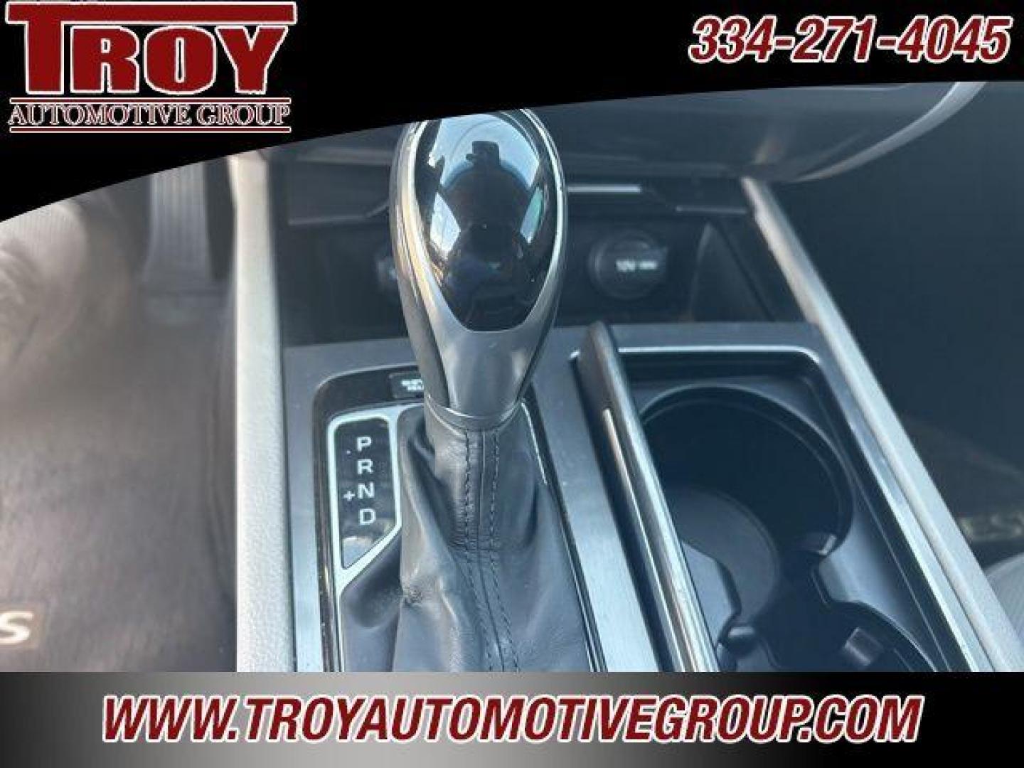 2016 Casablanca White /Grey Hyundai Genesis 3.8 (KMHGN4JE3GU) with an 3.8L V6 DGI DOHC Dual CVVT engine, Automatic transmission, located at 6812 Atlanta Hwy, Montgomery, AL, 36117, (334) 271-4045, 32.382118, -86.178673 - Photo#38