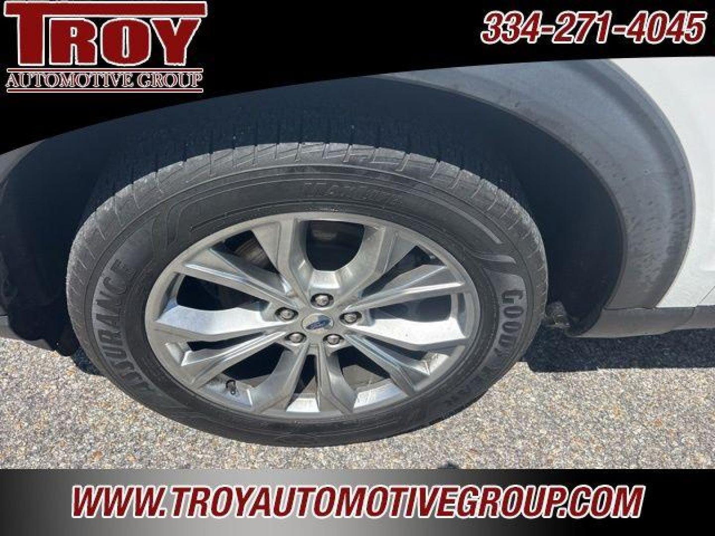 2020 White Metallic /Sandstone Ford Explorer XLT (1FMSK8DH1LG) with an 2.3L EcoBoost I-4 engine, Automatic transmission, located at 6812 Atlanta Hwy, Montgomery, AL, 36117, (334) 271-4045, 32.382118, -86.178673 - Panoramic Sunroof!!<br>Premium 20 Wheels!!<br>Heated Seats!!<br>Back up Camera!!<br>Blind Spot Monitors!! - Photo#17