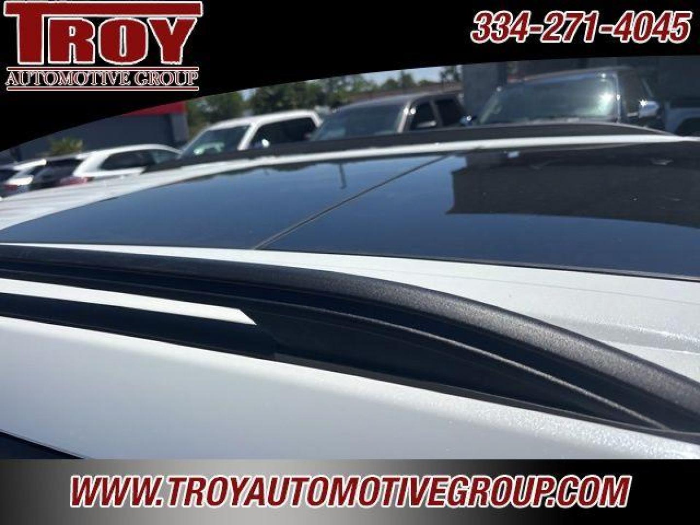 2020 White Metallic /Sandstone Ford Explorer XLT (1FMSK8DH1LG) with an 2.3L EcoBoost I-4 engine, Automatic transmission, located at 6812 Atlanta Hwy, Montgomery, AL, 36117, (334) 271-4045, 32.382118, -86.178673 - Panoramic Sunroof!!<br>Premium 20 Wheels!!<br>Heated Seats!!<br>Back up Camera!!<br>Blind Spot Monitors!! - Photo#21