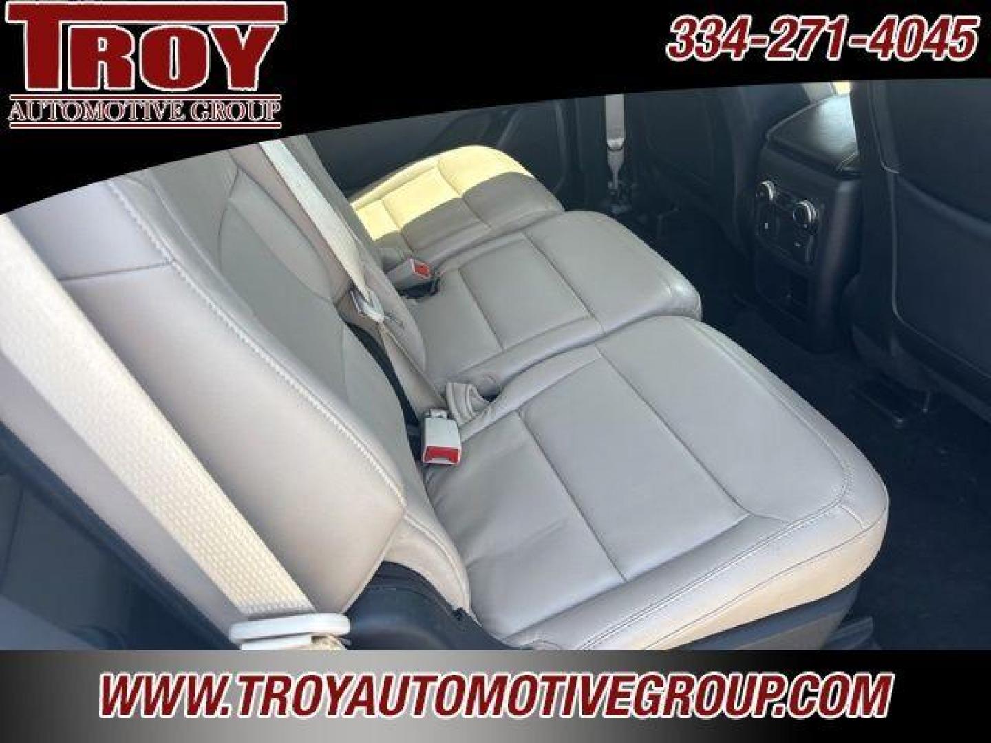 2020 White Metallic /Sandstone Ford Explorer XLT (1FMSK8DH1LG) with an 2.3L EcoBoost I-4 engine, Automatic transmission, located at 6812 Atlanta Hwy, Montgomery, AL, 36117, (334) 271-4045, 32.382118, -86.178673 - Panoramic Sunroof!!<br>Premium 20 Wheels!!<br>Heated Seats!!<br>Back up Camera!!<br>Blind Spot Monitors!! - Photo#26