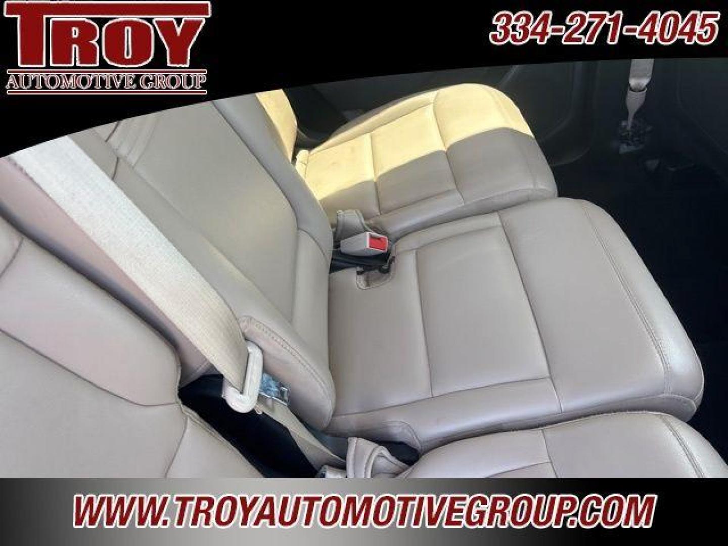 2020 White Metallic /Sandstone Ford Explorer XLT (1FMSK8DH1LG) with an 2.3L EcoBoost I-4 engine, Automatic transmission, located at 6812 Atlanta Hwy, Montgomery, AL, 36117, (334) 271-4045, 32.382118, -86.178673 - Panoramic Sunroof!!<br>Premium 20 Wheels!!<br>Heated Seats!!<br>Back up Camera!!<br>Blind Spot Monitors!! - Photo#30