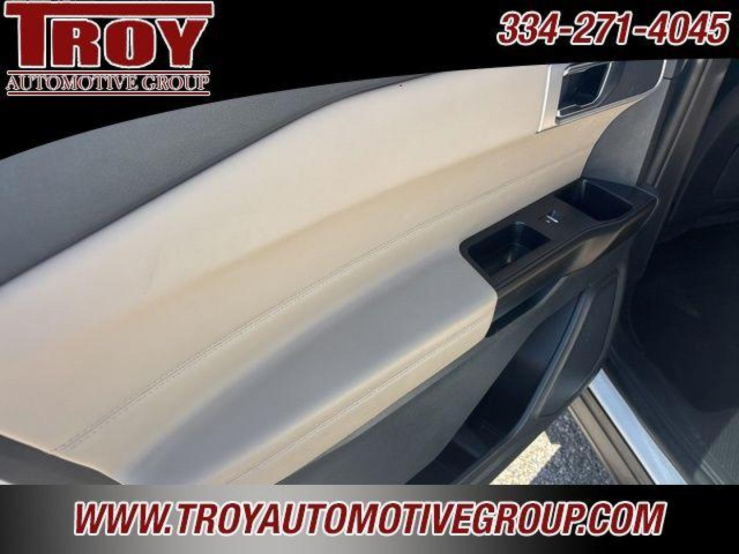 2020 White Metallic /Sandstone Ford Explorer XLT (1FMSK8DH1LG) with an 2.3L EcoBoost I-4 engine, Automatic transmission, located at 6812 Atlanta Hwy, Montgomery, AL, 36117, (334) 271-4045, 32.382118, -86.178673 - Panoramic Sunroof!!<br>Premium 20 Wheels!!<br>Heated Seats!!<br>Back up Camera!!<br>Blind Spot Monitors!! - Photo#38