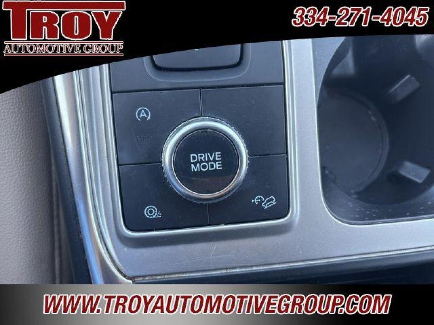 2020 White Metallic /Sandstone Ford Explorer XLT (1FMSK8DH1LG) with an 2.3L EcoBoost I-4 engine, Automatic transmission, located at 6812 Atlanta Hwy, Montgomery, AL, 36117, (334) 271-4045, 32.382118, -86.178673 - Panoramic Sunroof!!<br>Premium 20 Wheels!!<br>Heated Seats!!<br>Back up Camera!!<br>Blind Spot Monitors!! - Photo#52