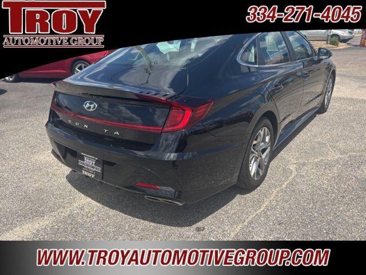 2021 Phantom Black /Black Hyundai Sonata SEL (5NPEF4JA6MH) with an 2.5L I4 engine, Automatic transmission, located at 6812 Atlanta Hwy, Montgomery, AL, 36117, (334) 271-4045, 32.382118, -86.178673 - Recent Arrival!<br><br>Phantom Black 2021 Hyundai Sonata SEL FWD 2.5L I4 8-Speed Automatic with Overdrive<br><br>Financing Available---Top Value for Trades.<br><br>27/37 City/Highway MPG<br><br><br>Awards:<br> * ALG Residual Value Awards, Residual Value Awards - Photo#10