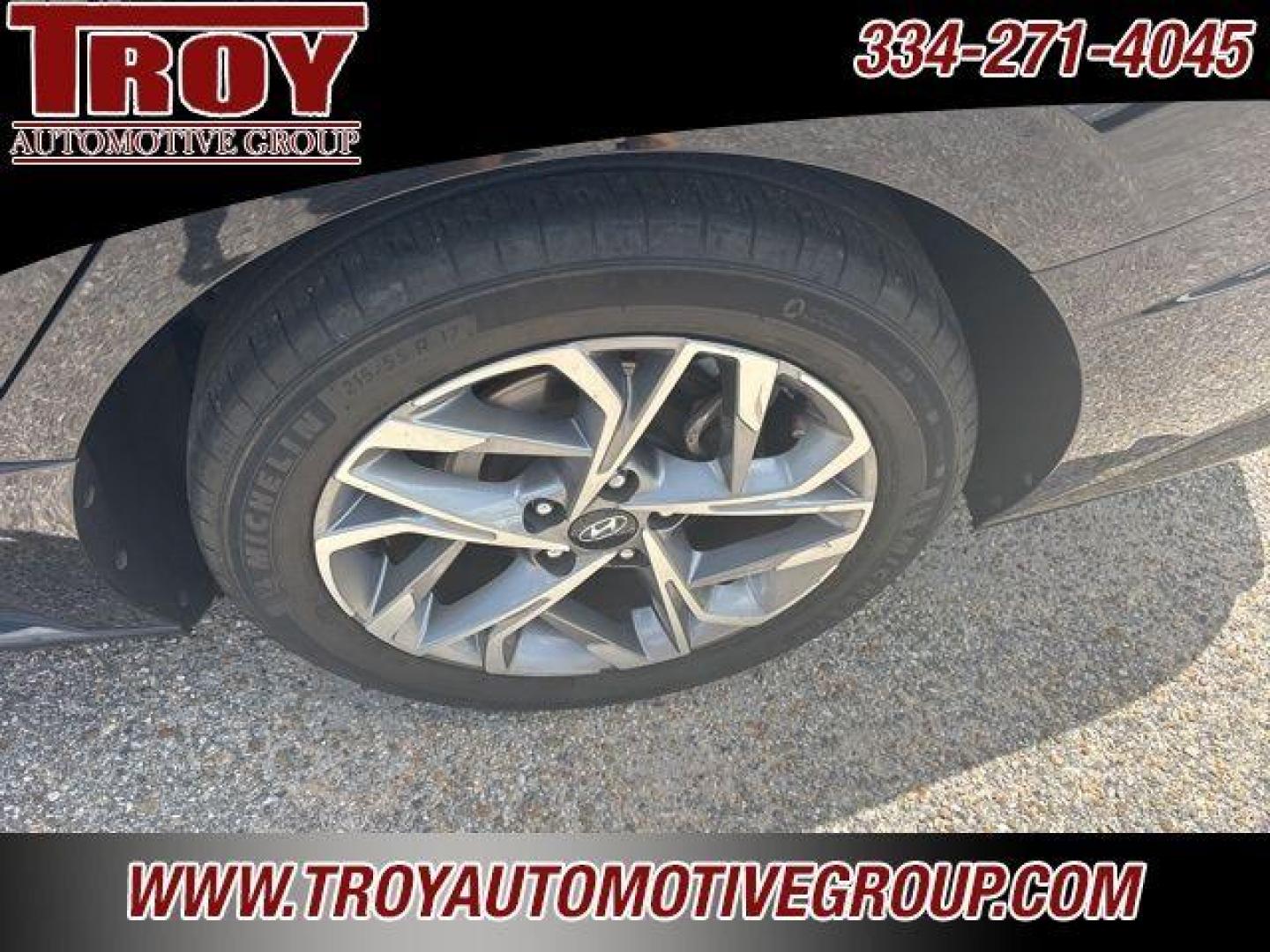 2021 Phantom Black /Black Hyundai Sonata SEL (5NPEF4JA6MH) with an 2.5L I4 engine, Automatic transmission, located at 6812 Atlanta Hwy, Montgomery, AL, 36117, (334) 271-4045, 32.382118, -86.178673 - Recent Arrival!<br><br>Phantom Black 2021 Hyundai Sonata SEL FWD 2.5L I4 8-Speed Automatic with Overdrive<br><br>Financing Available---Top Value for Trades.<br><br>27/37 City/Highway MPG<br><br><br>Awards:<br> * ALG Residual Value Awards, Residual Value Awards - Photo#13