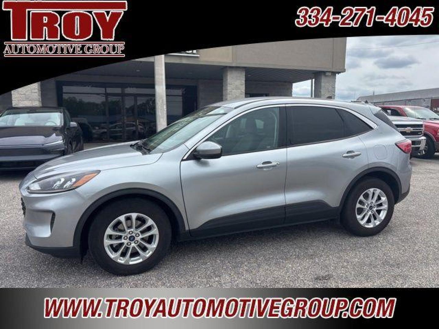 2021 Silver Metallic /Gray Ford Escape SE (1FMCU0G67MU) with an 1.5L EcoBoost engine, Automatic transmission, located at 6812 Atlanta Hwy, Montgomery, AL, 36117, (334) 271-4045, 32.382118, -86.178673 - Recent Arrival! Priced below KBB Fair Purchase Price!<br><br>Silver Metallic 2021 Ford Escape SE FWD 1.5L EcoBoost 8-Speed Automatic<br><br>Financing Available---Top Value for Trades.<br><br>Odometer is 35718 miles below market average! 28/34 City/Highway MPG - Photo#1