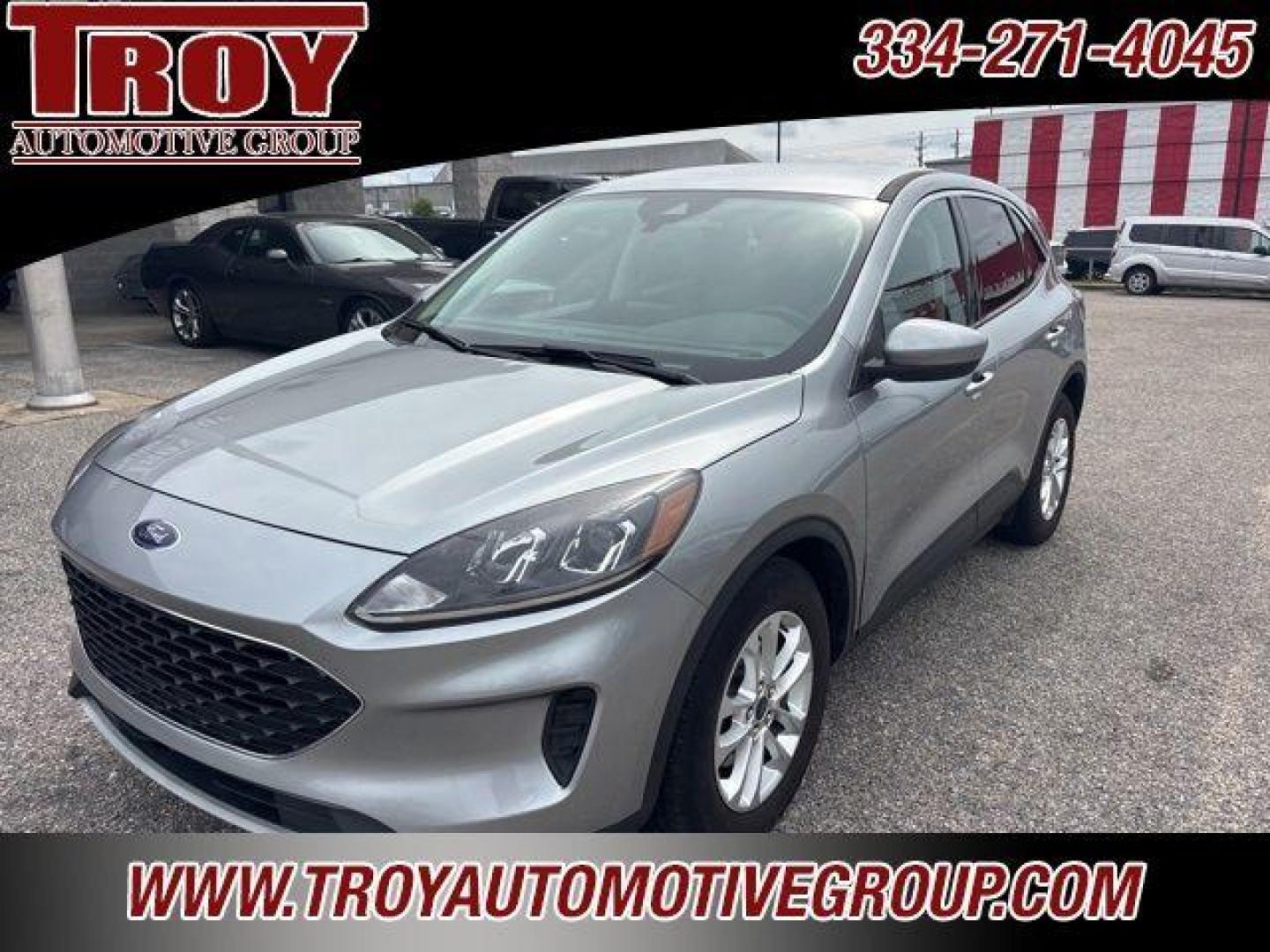 2021 Silver Metallic /Gray Ford Escape SE (1FMCU0G67MU) with an 1.5L EcoBoost engine, Automatic transmission, located at 6812 Atlanta Hwy, Montgomery, AL, 36117, (334) 271-4045, 32.382118, -86.178673 - Recent Arrival! Priced below KBB Fair Purchase Price!<br><br>Silver Metallic 2021 Ford Escape SE FWD 1.5L EcoBoost 8-Speed Automatic<br><br>Financing Available---Top Value for Trades.<br><br>Odometer is 35718 miles below market average! 28/34 City/Highway MPG - Photo#3