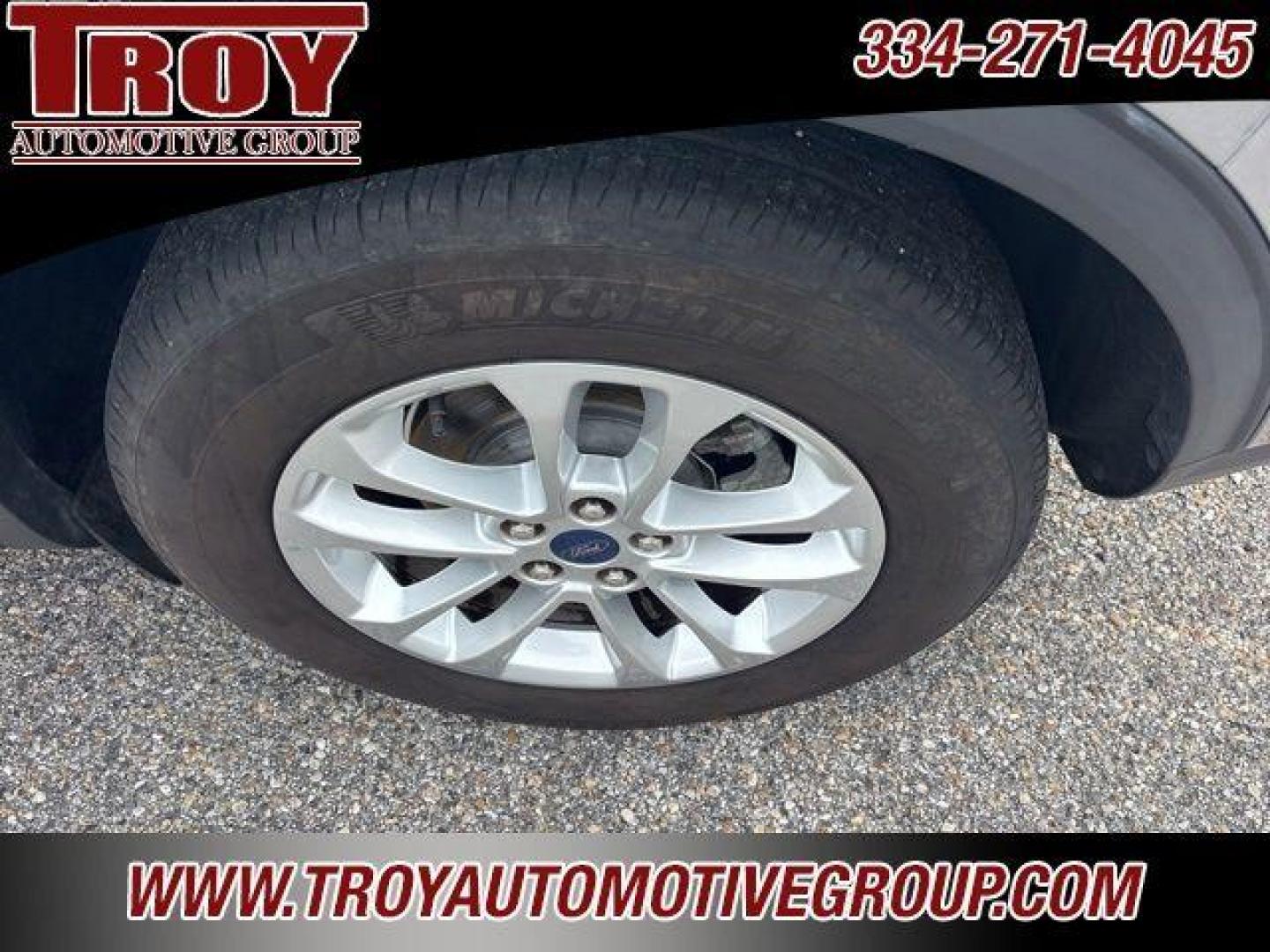 2021 Silver Metallic /Gray Ford Escape SE (1FMCU0G67MU) with an 1.5L EcoBoost engine, Automatic transmission, located at 6812 Atlanta Hwy, Montgomery, AL, 36117, (334) 271-4045, 32.382118, -86.178673 - Recent Arrival! Priced below KBB Fair Purchase Price!<br><br>Silver Metallic 2021 Ford Escape SE FWD 1.5L EcoBoost 8-Speed Automatic<br><br>Financing Available---Top Value for Trades.<br><br>Odometer is 35718 miles below market average! 28/34 City/Highway MPG - Photo#14