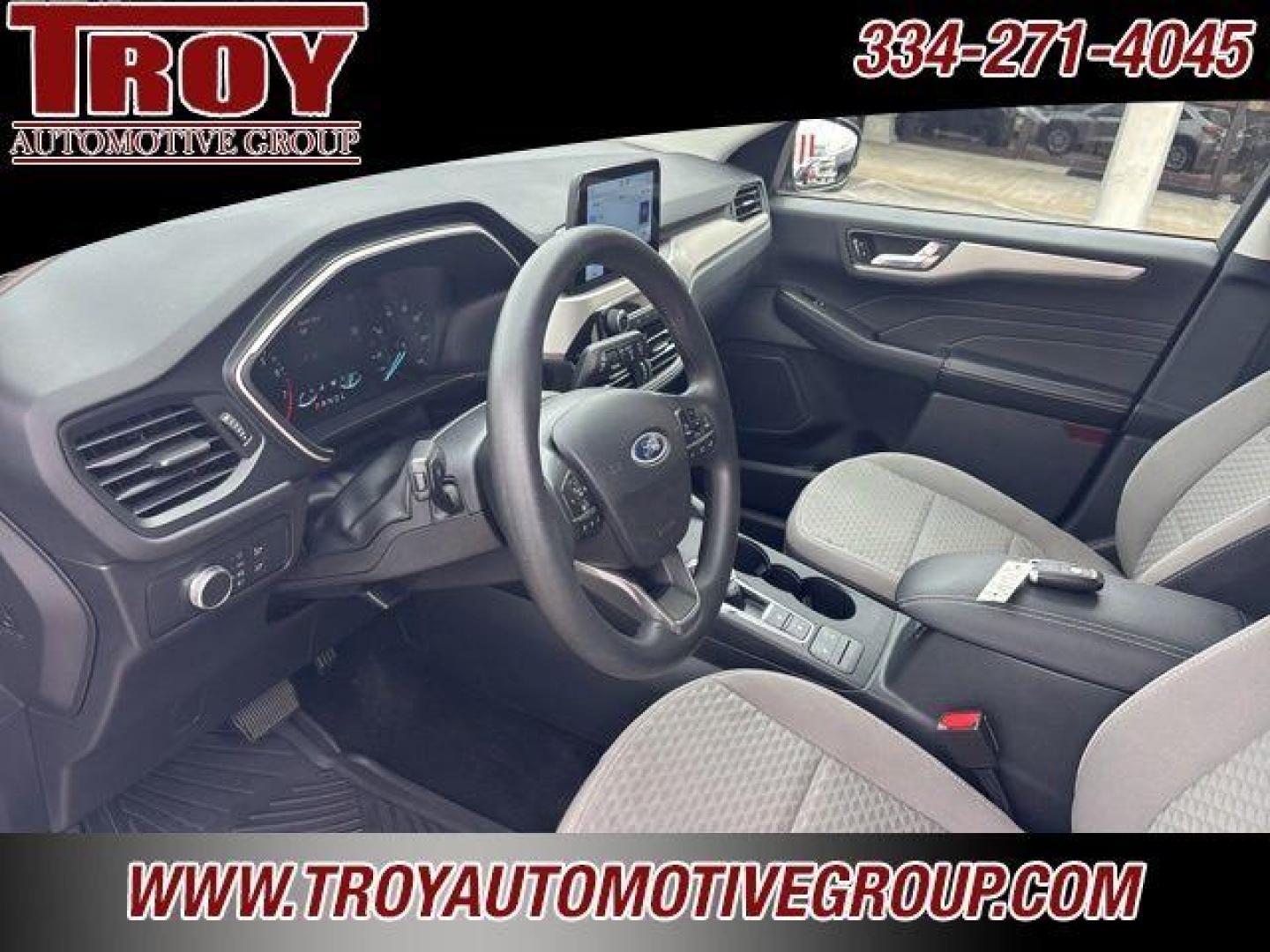 2021 Silver Metallic /Gray Ford Escape SE (1FMCU0G67MU) with an 1.5L EcoBoost engine, Automatic transmission, located at 6812 Atlanta Hwy, Montgomery, AL, 36117, (334) 271-4045, 32.382118, -86.178673 - Recent Arrival! Priced below KBB Fair Purchase Price!<br><br>Silver Metallic 2021 Ford Escape SE FWD 1.5L EcoBoost 8-Speed Automatic<br><br>Financing Available---Top Value for Trades.<br><br>Odometer is 35718 miles below market average! 28/34 City/Highway MPG - Photo#31