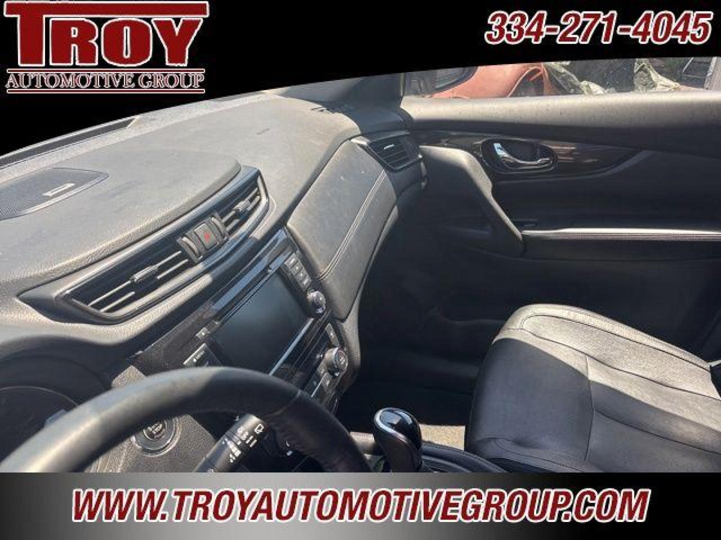 2019 Gun Metallic /Charcoal Nissan Rogue SL (5N1AT2MV7KC) with an 2.5L I4 DOHC 16V engine, CVT transmission, located at 6812 Atlanta Hwy, Montgomery, AL, 36117, (334) 271-4045, 32.382118, -86.178673 - Gun Metallic 2019 Nissan Rogue SL AWD 2.5L I4 DOHC 16V CVT with Xtronic<br><br>Financing Available---Top Value for Trades.<br><br>25/32 City/Highway MPG - Photo#13