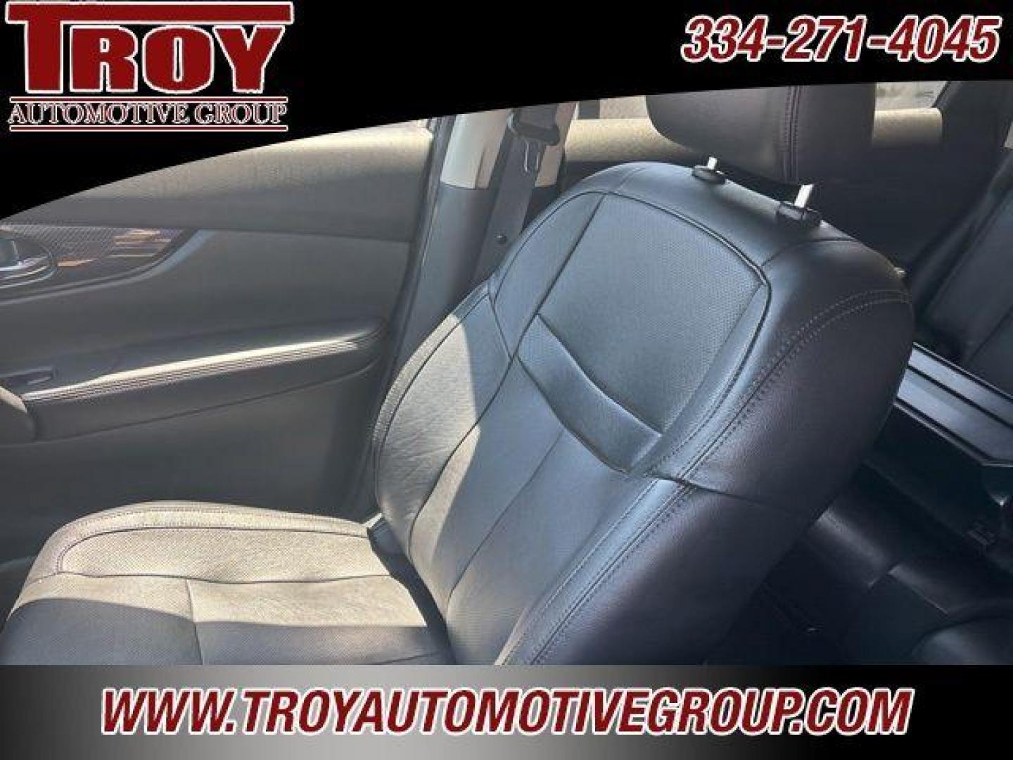 2019 Gun Metallic /Charcoal Nissan Rogue SL (5N1AT2MV7KC) with an 2.5L I4 DOHC 16V engine, CVT transmission, located at 6812 Atlanta Hwy, Montgomery, AL, 36117, (334) 271-4045, 32.382118, -86.178673 - Gun Metallic 2019 Nissan Rogue SL AWD 2.5L I4 DOHC 16V CVT with Xtronic<br><br>Financing Available---Top Value for Trades.<br><br>25/32 City/Highway MPG - Photo#14