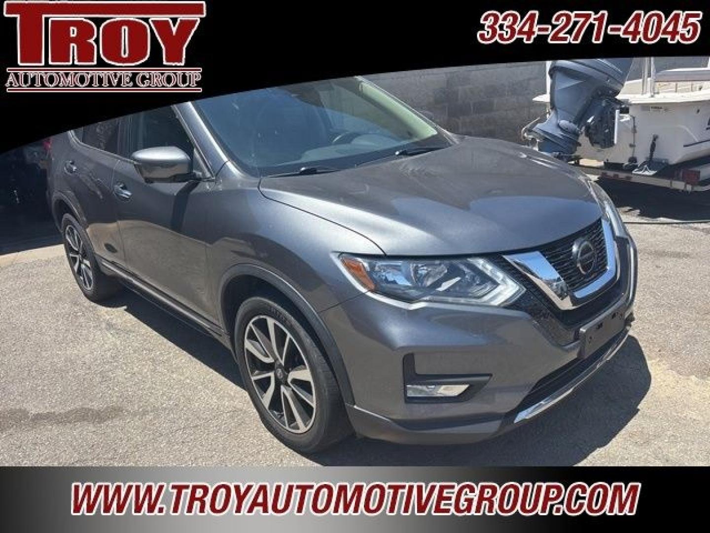 2019 Gun Metallic /Charcoal Nissan Rogue SL (5N1AT2MV7KC) with an 2.5L I4 DOHC 16V engine, CVT transmission, located at 6812 Atlanta Hwy, Montgomery, AL, 36117, (334) 271-4045, 32.382118, -86.178673 - Gun Metallic 2019 Nissan Rogue SL AWD 2.5L I4 DOHC 16V CVT with Xtronic<br><br>Financing Available---Top Value for Trades.<br><br>Odometer is 11284 miles below market average! 25/32 City/Highway MPG- Photo#3