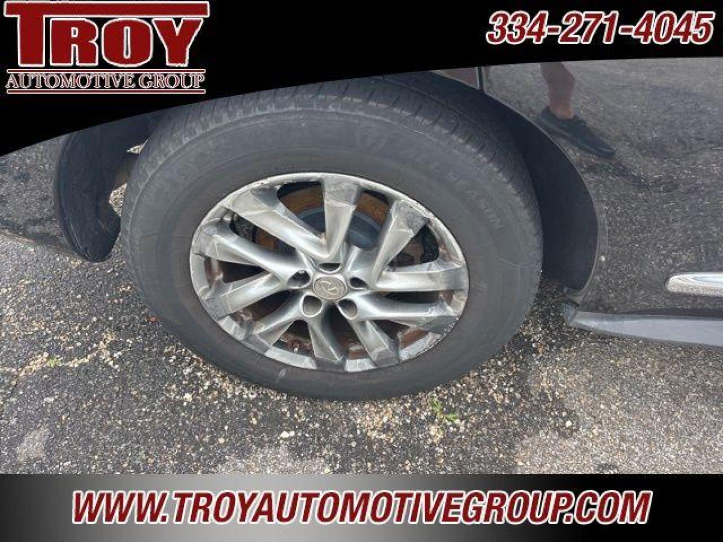 2014 Black Obsidian /Wheat INFINITI QX60 Base (5N1AL0MN3EC) with an 3.5L V6 engine, CVT transmission, located at 6812 Atlanta Hwy, Montgomery, AL, 36117, (334) 271-4045, 32.382118, -86.178673 - Black Obsidian 2014 INFINITI QX60 FWD 3.5L V6 Sport-Tuned CVT<br><br>Financing Available---Top Value for Trades.<br><br>Odometer is 8385 miles below market average! 20/26 City/Highway MPG<br><br><br>Reviews:<br> * Ample passenger room in all three rows; smooth and quite ride; classy interior design - Photo#18