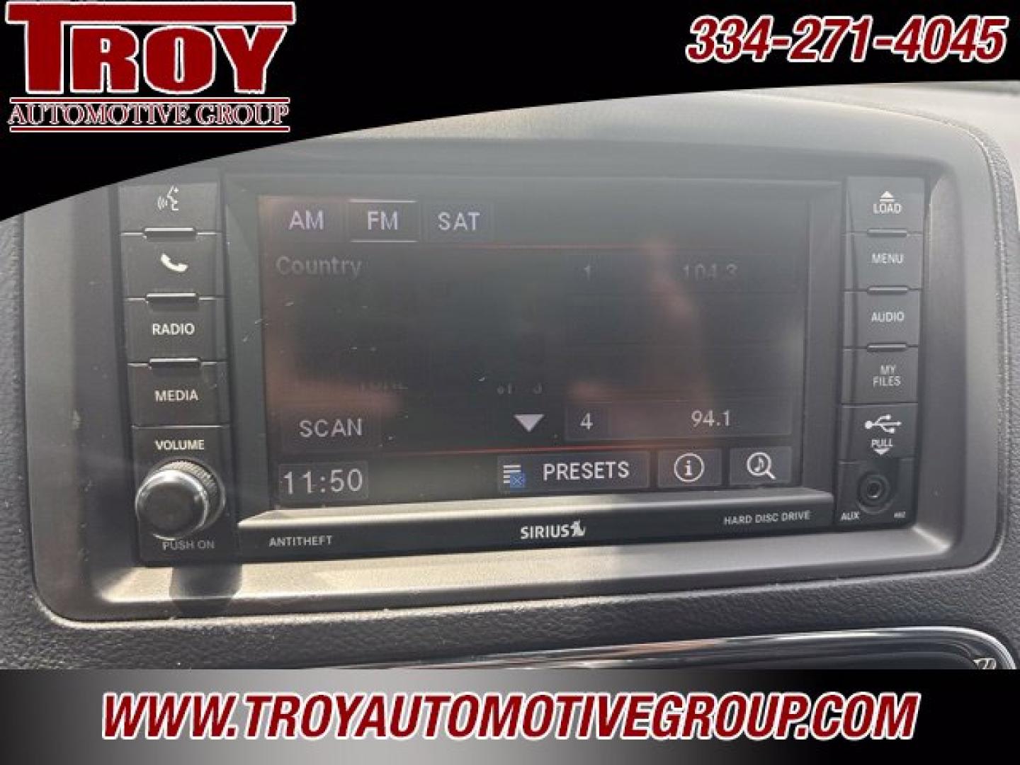 2019 Billet Clearcoat /Black/Light Graystone Dodge Grand Caravan SXT (2C4RDGCG9KR) with an 3.6L 6-Cylinder SMPI Flex Fuel DOHC engine, Automatic transmission, located at 6812 Atlanta Hwy, Montgomery, AL, 36117, (334) 271-4045, 32.382118, -86.178673 - Billet Silver Metallic Clearcoat 2019 Dodge Grand Caravan SXT FWD 3.6L 6-Cylinder SMPI Flex Fuel DOHC 6-Speed Automatic<br><br>Financing Available---Top Value for Trades.<br><br><br>Awards:<br> * 2019 KBB.com Brand Image Awards- Photo#21