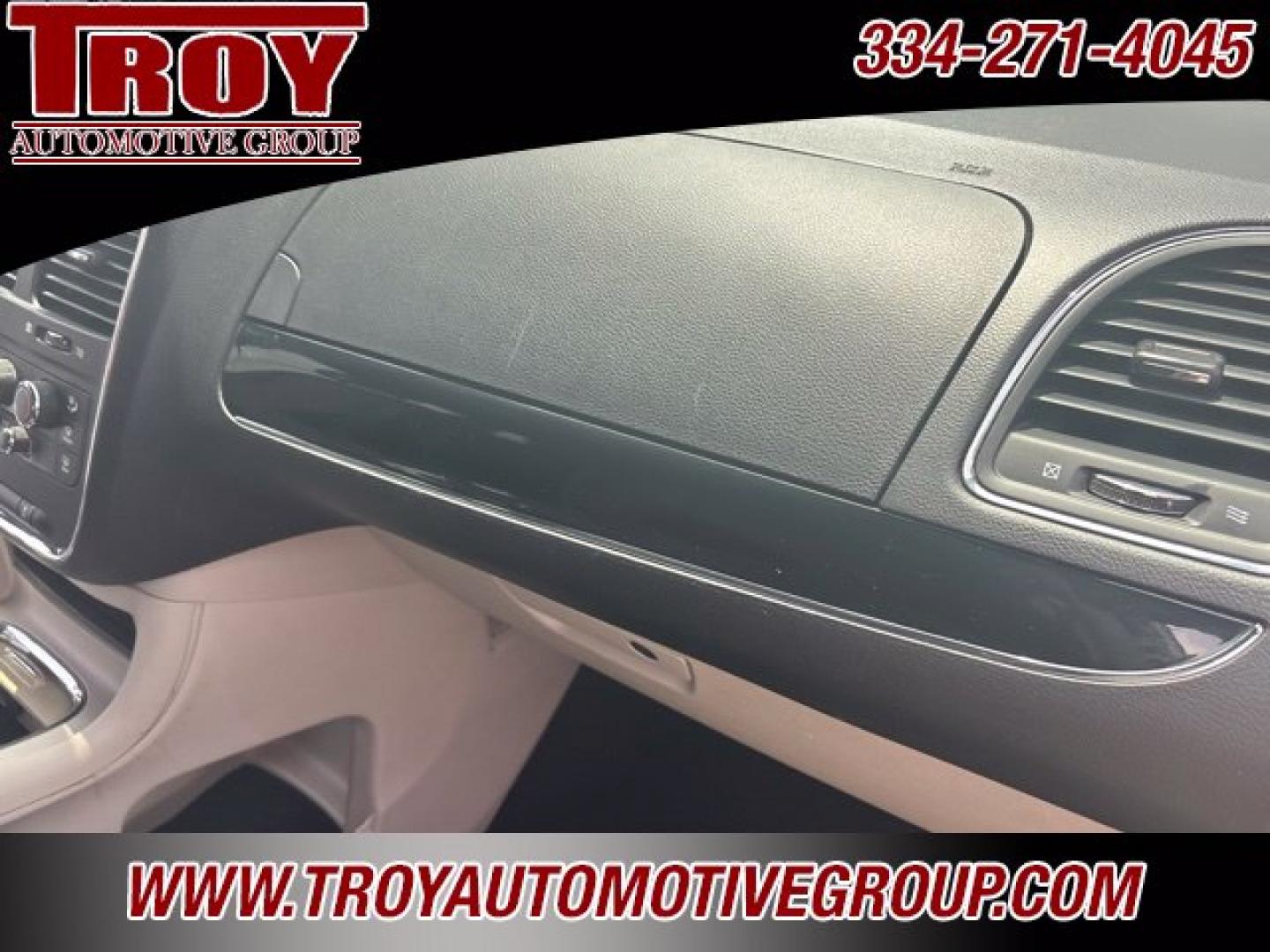 2019 Billet Clearcoat /Black/Light Graystone Dodge Grand Caravan SXT (2C4RDGCG9KR) with an 3.6L 6-Cylinder SMPI Flex Fuel DOHC engine, Automatic transmission, located at 6812 Atlanta Hwy, Montgomery, AL, 36117, (334) 271-4045, 32.382118, -86.178673 - Billet Silver Metallic Clearcoat 2019 Dodge Grand Caravan SXT FWD 3.6L 6-Cylinder SMPI Flex Fuel DOHC 6-Speed Automatic<br><br>Financing Available---Top Value for Trades.<br><br><br>Awards:<br> * 2019 KBB.com Brand Image Awards- Photo#42
