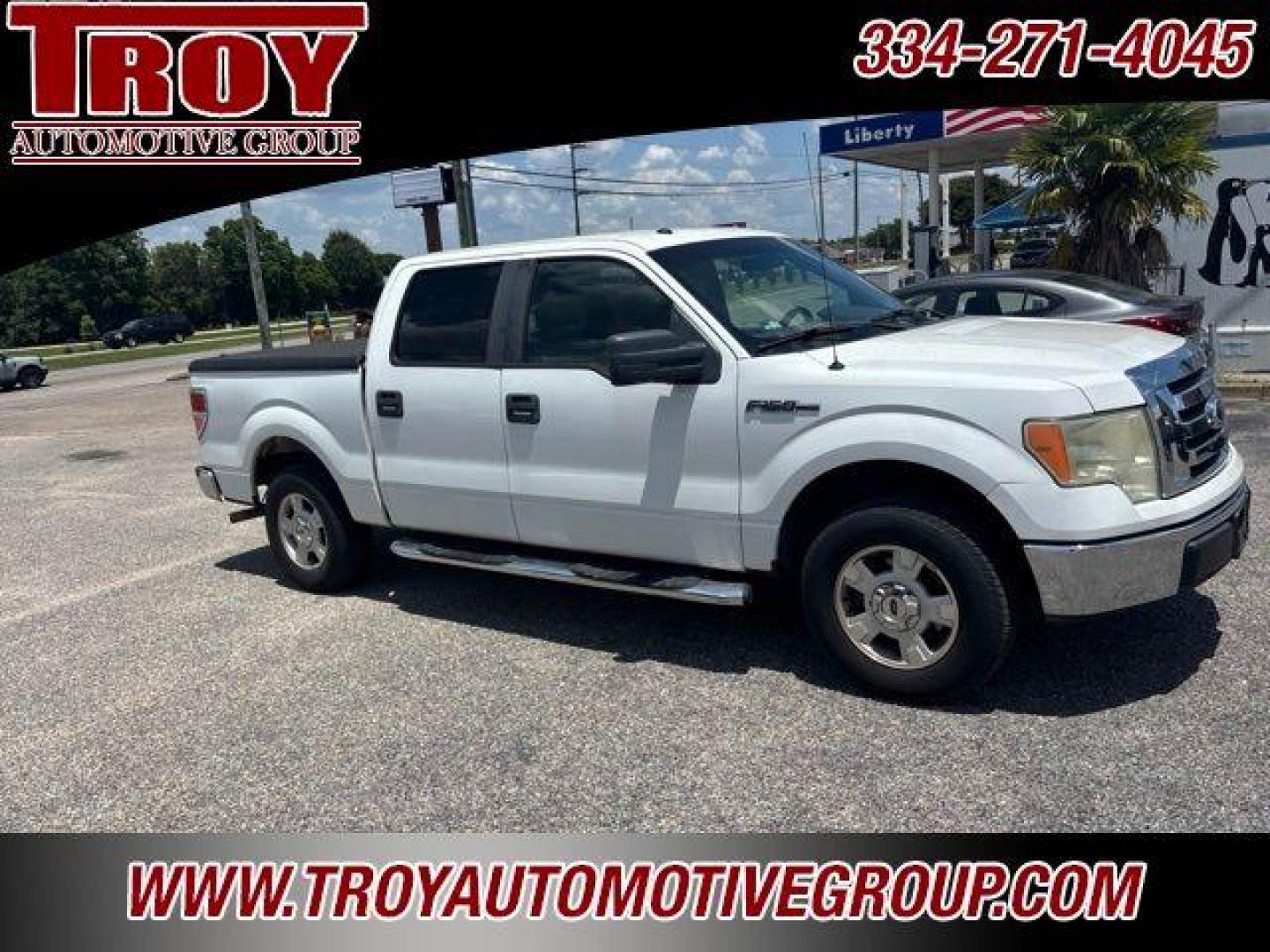 2009 Oxford White Clearcoat /Tan/Camel Ford F-150 XLT (1FTRW12839F) with an 4.6L V8 EFI 24V engine, Automatic transmission, located at 6812 Atlanta Hwy, Montgomery, AL, 36117, (334) 271-4045, 32.382118, -86.178673 - Alloys!!<br>Hard Bed Cover!!<br>Tow Package!! - Photo#7