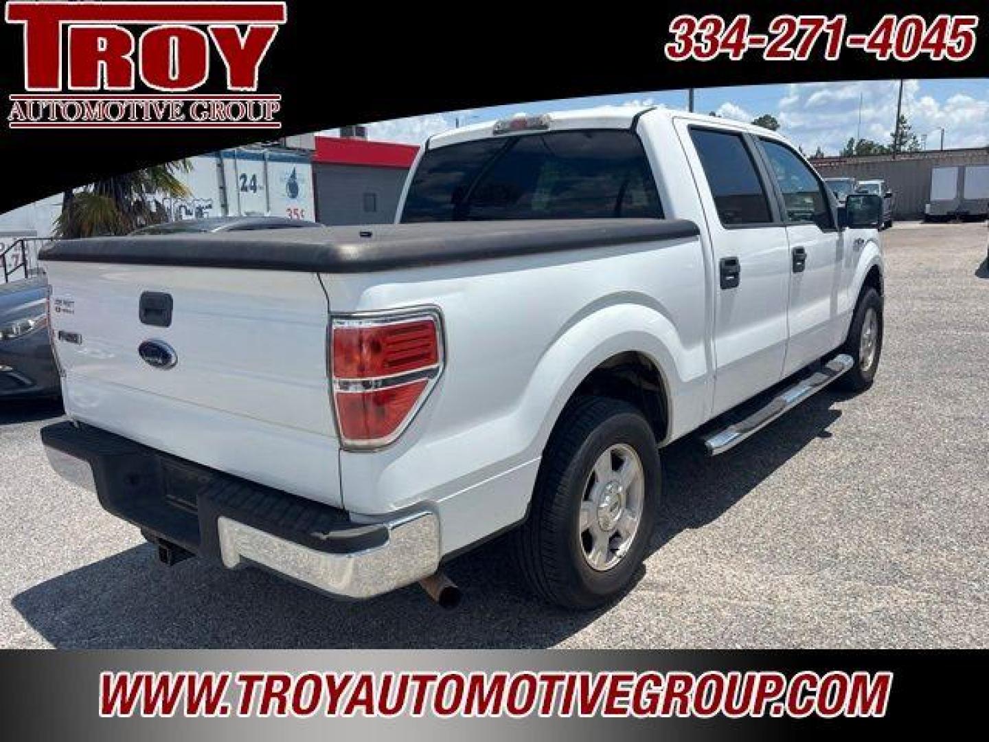 2009 Oxford White Clearcoat /Tan/Camel Ford F-150 XLT (1FTRW12839F) with an 4.6L V8 EFI 24V engine, Automatic transmission, located at 6812 Atlanta Hwy, Montgomery, AL, 36117, (334) 271-4045, 32.382118, -86.178673 - Alloys!!<br>Hard Bed Cover!!<br>Tow Package!! - Photo#9