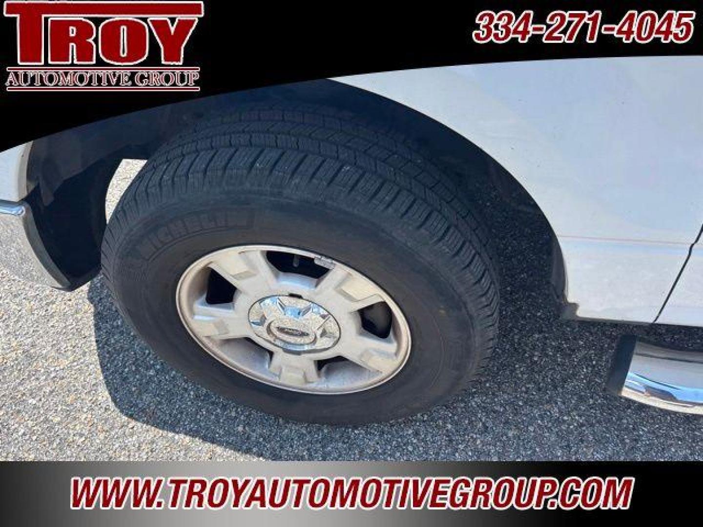 2009 Oxford White Clearcoat /Tan/Camel Ford F-150 XLT (1FTRW12839F) with an 4.6L V8 EFI 24V engine, Automatic transmission, located at 6812 Atlanta Hwy, Montgomery, AL, 36117, (334) 271-4045, 32.382118, -86.178673 - Alloys!!<br>Hard Bed Cover!!<br>Tow Package!! - Photo#14
