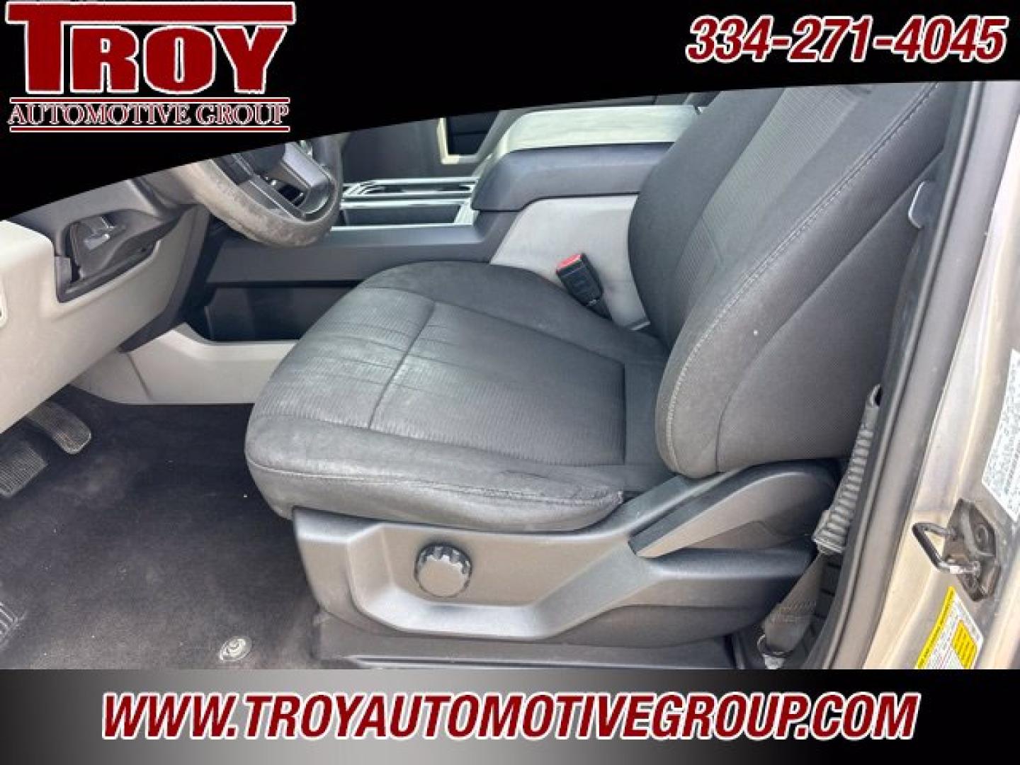 2020 Silver Metallic /Black Ford F-150 XL (1FTEW1C56LF) with an 5.0L V8 engine, Automatic transmission, located at 6812 Atlanta Hwy, Montgomery, AL, 36117, (334) 271-4045, 32.382118, -86.178673 - 1-Owner!!<br>STX Package!!<br>20 Premium Wheels!!<br>Tow Package!!<br>- Photo#28