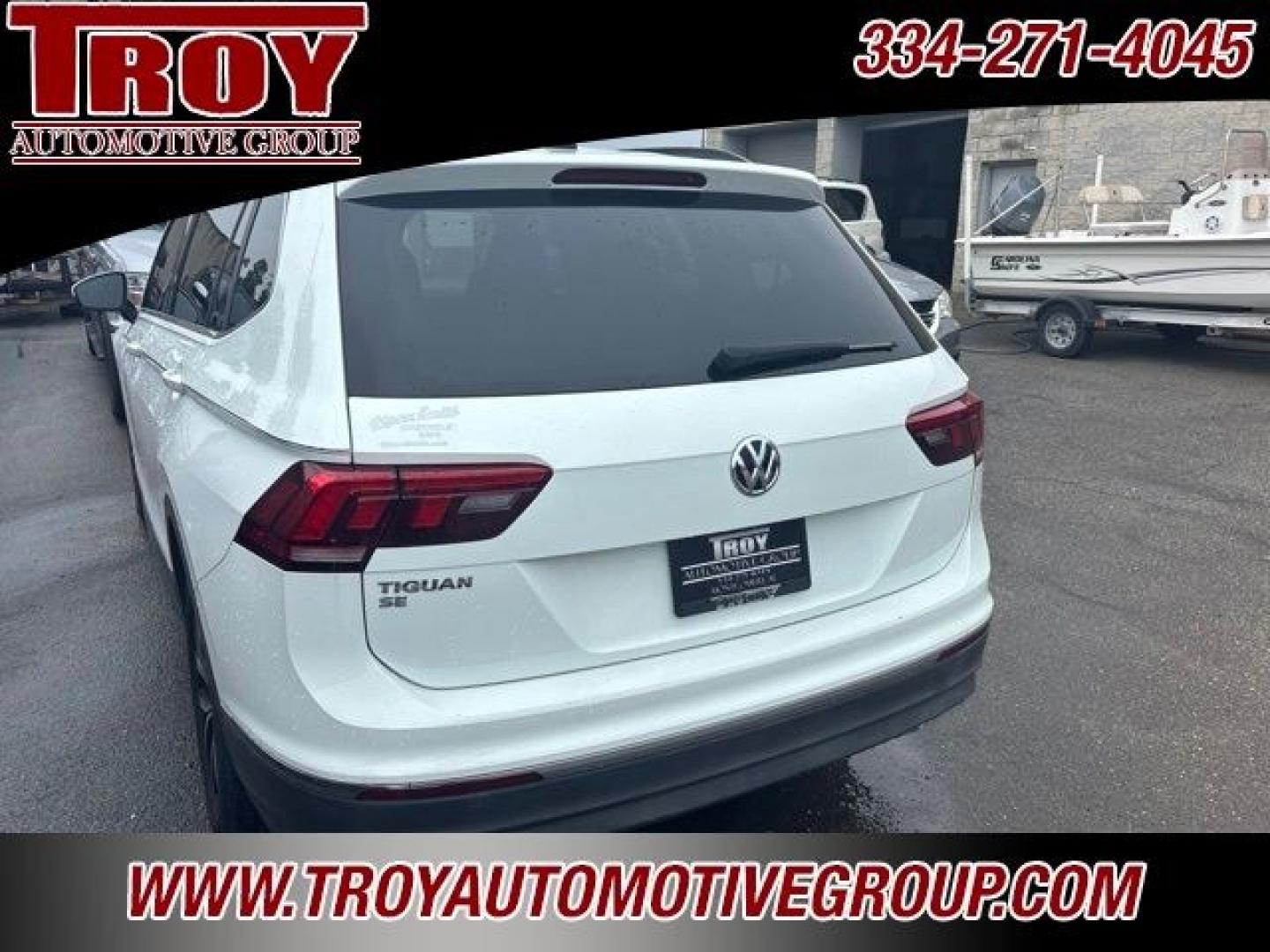 2021 Pure White /Titan Black Volkswagen Tiguan 2.0T SE (3VV3B7AXXMM) with an 2.0L TSI DOHC engine, Automatic transmission, located at 6812 Atlanta Hwy, Montgomery, AL, 36117, (334) 271-4045, 32.382118, -86.178673- Photo#3