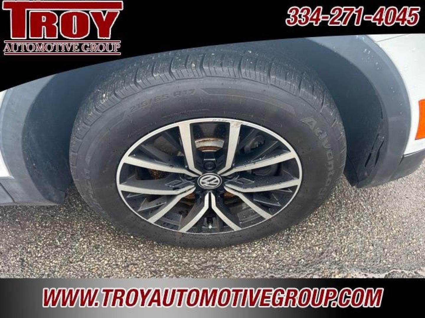 2021 Pure White /Titan Black Volkswagen Tiguan 2.0T SE (3VV3B7AXXMM) with an 2.0L TSI DOHC engine, Automatic transmission, located at 6812 Atlanta Hwy, Montgomery, AL, 36117, (334) 271-4045, 32.382118, -86.178673- Photo#7