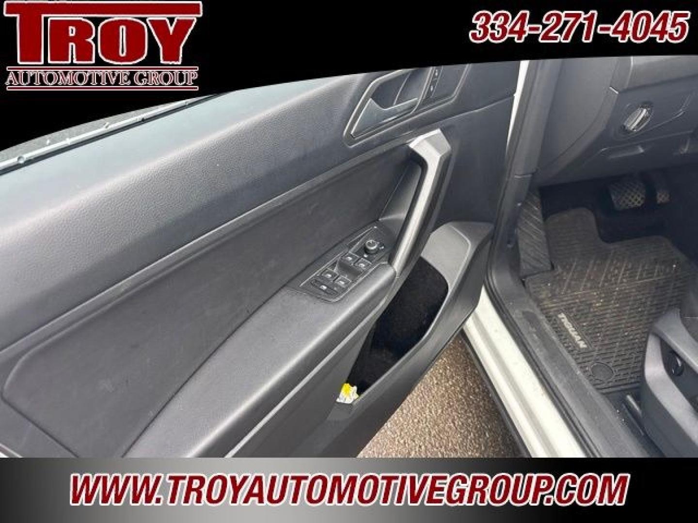 2021 Pure White /Titan Black Volkswagen Tiguan 2.0T SE (3VV3B7AXXMM) with an 2.0L TSI DOHC engine, Automatic transmission, located at 6812 Atlanta Hwy, Montgomery, AL, 36117, (334) 271-4045, 32.382118, -86.178673- Photo#24