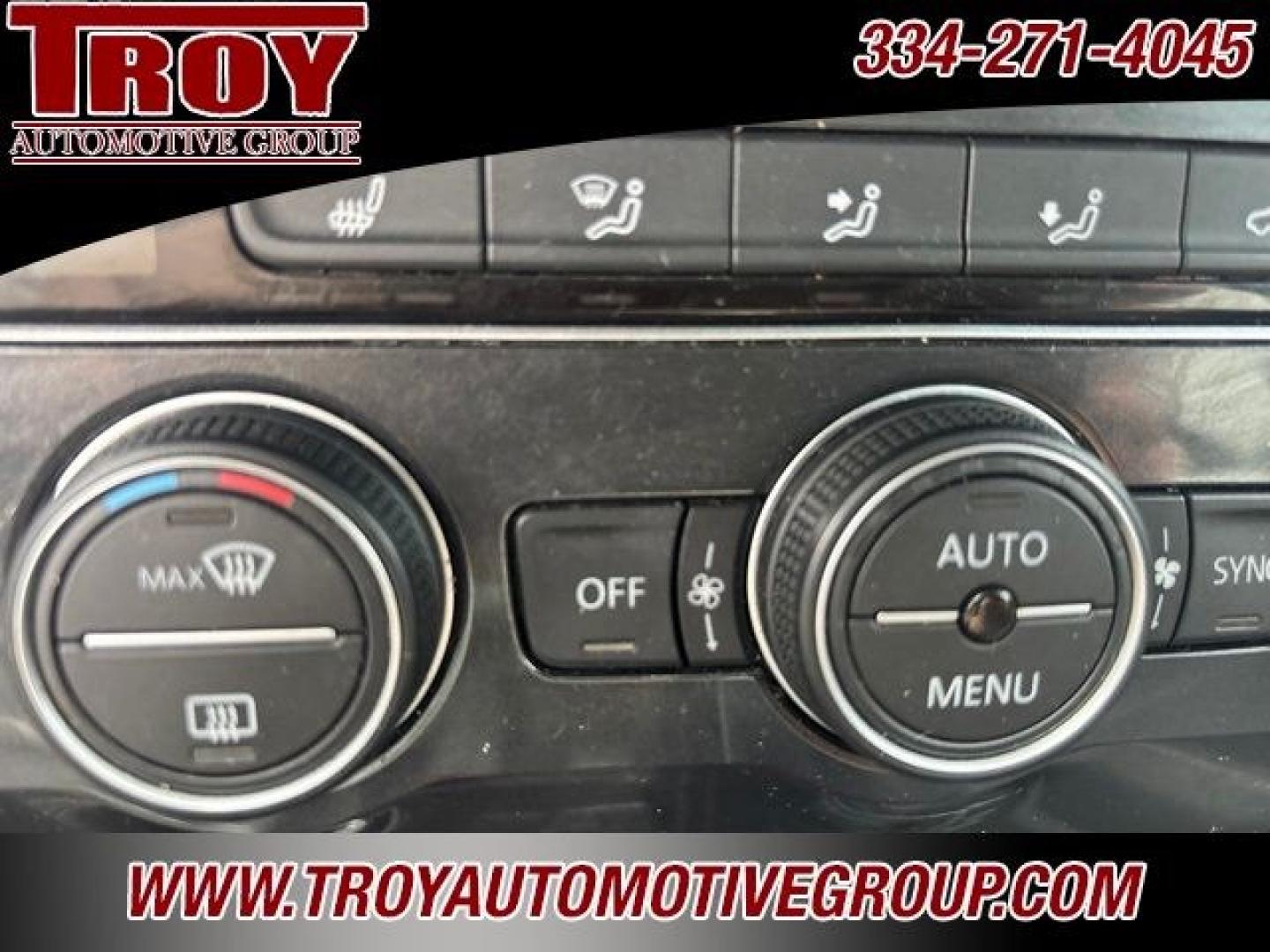 2021 Pure White /Titan Black Volkswagen Tiguan 2.0T SE (3VV3B7AXXMM) with an 2.0L TSI DOHC engine, Automatic transmission, located at 6812 Atlanta Hwy, Montgomery, AL, 36117, (334) 271-4045, 32.382118, -86.178673- Photo#29