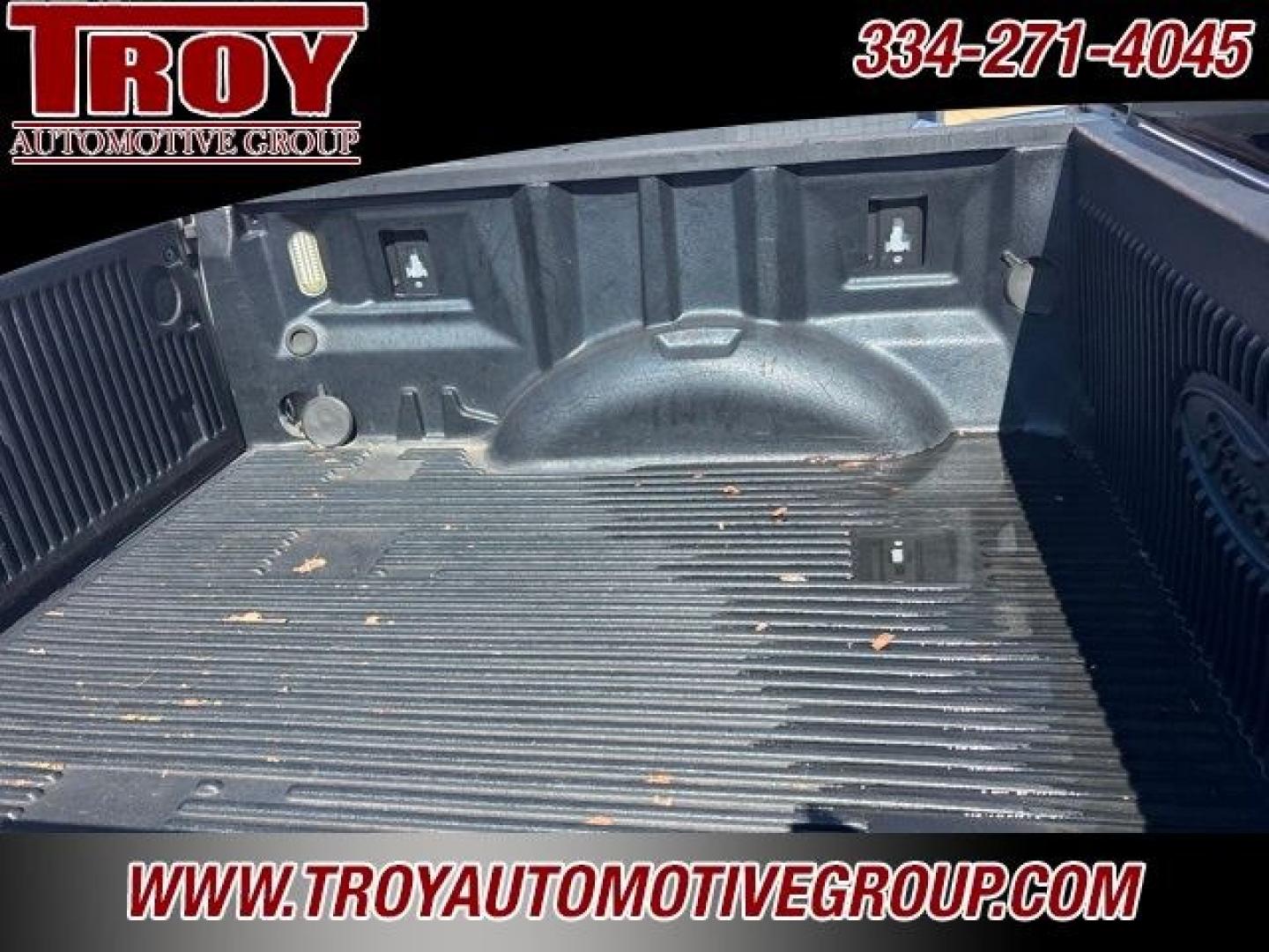 2019 Ingot Silver Metallic /Medium Earth Gray Ford F-150 (1FTEW1E50KF) with an 5.0L V8 engine, Automatic transmission, located at 6812 Atlanta Hwy, Montgomery, AL, 36117, (334) 271-4045, 32.382118, -86.178673 - Rough Country Lift Kit!<br>New 35x12.50x20 Tires!!- Photo#17