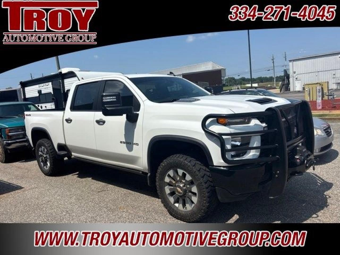 2022 Summit White /Jet Black Chevrolet Silverado 2500HD Custom (2GC4YMEY0N1) with an Duramax 6.6L V8 Turbodiesel engine, Automatic transmission, located at 6812 Atlanta Hwy, Montgomery, AL, 36117, (334) 271-4045, 32.382118, -86.178673- Photo#2