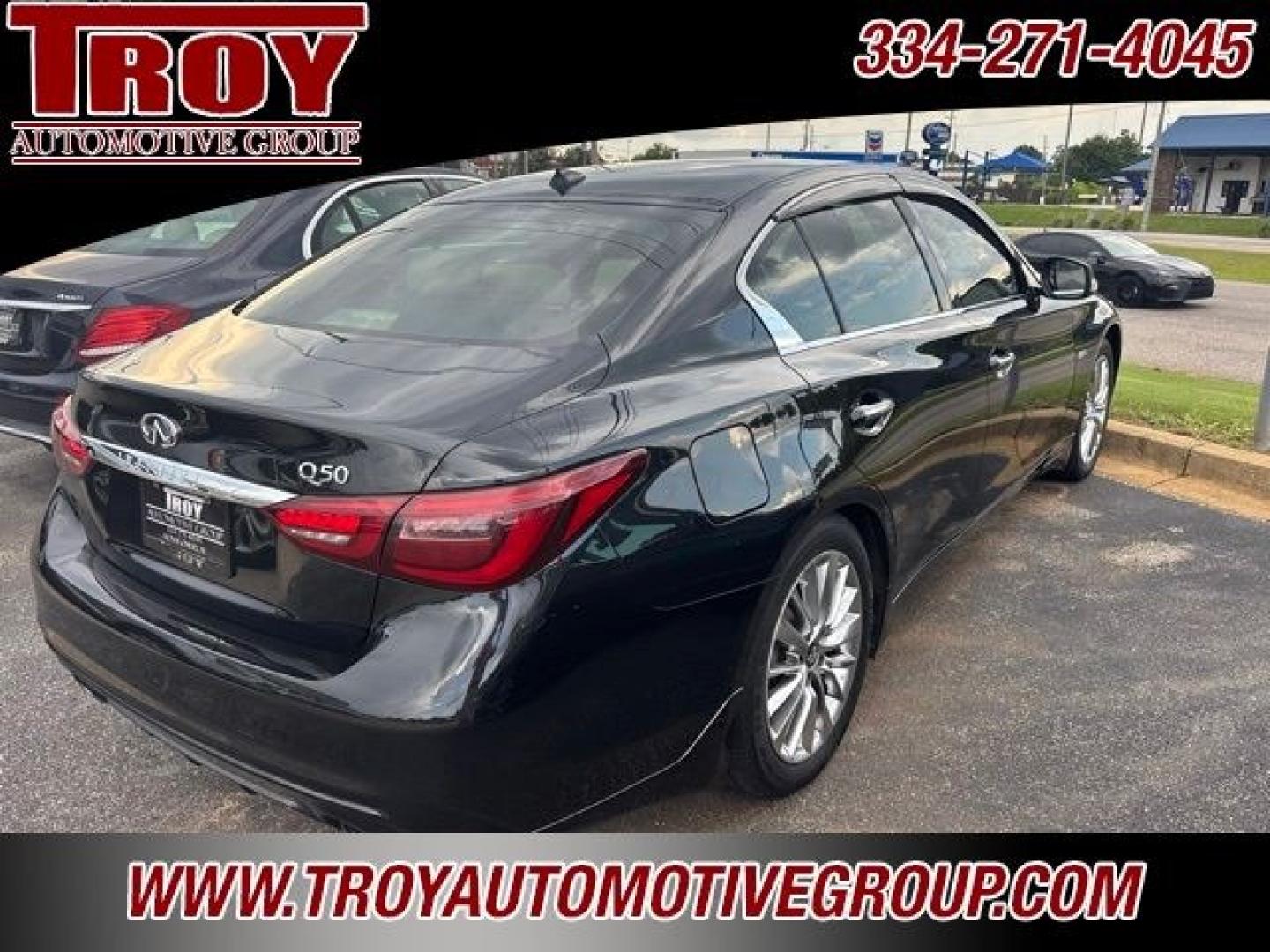 2018 Midnight Black /Wheat INFINITI Q50 3.0t LUXE (JN1EV7AP5JM) with an 3.0L V6 engine, Automatic transmission, located at 6812 Atlanta Hwy, Montgomery, AL, 36117, (334) 271-4045, 32.382118, -86.178673 - Midnight Black 2018 INFINITI Q50 3.0t LUXE RWD 3.0L V6 7-Speed Automatic with Manual Shift<br><br>Financing Available---Top Value for Trades.<br><br>Odometer is 18212 miles below market average! 20/29 City/Highway MPG<br><br><br>Awards:<br> * 2018 KBB.com 10 Best Luxury Cars Under $35,000- Photo#4
