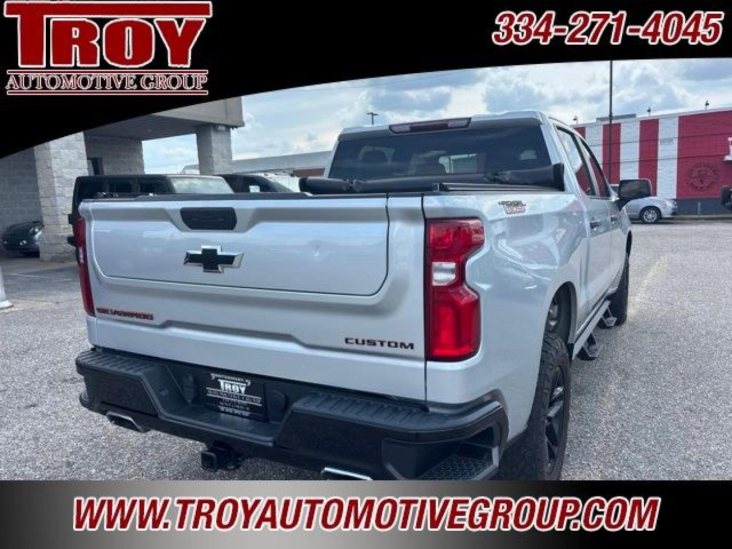 2022 Silver Ice Metallic /Jet Black Chevrolet Silverado 1500 LTD Custom Trail Boss (1GCPYCEL0NZ) with an EcoTec3 6.2L V8 engine, Automatic transmission, located at 6812 Atlanta Hwy, Montgomery, AL, 36117, (334) 271-4045, 32.382118, -86.178673 - Silver Ice Metallic 2022 Chevrolet Silverado 1500 LTD Custom Trail Boss 4WD EcoTec3 6.2L V8 10-Speed Automatic<br><br>Financing Available---Top Value for Trades.<br><br>Odometer is 22250 miles below market average!- Photo#12