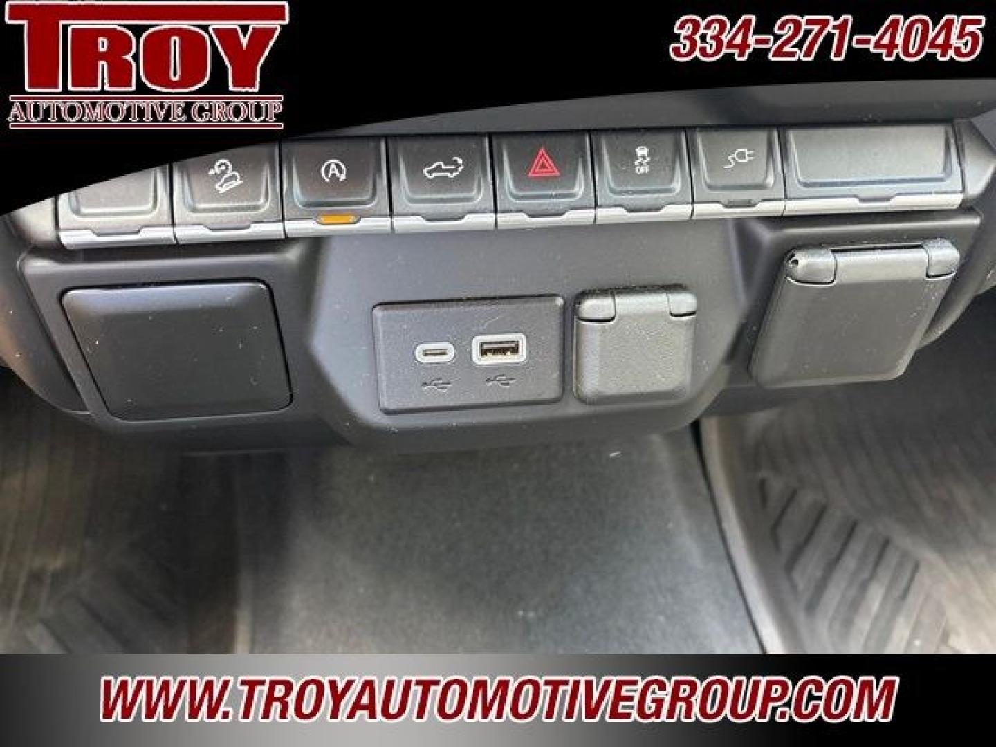 2022 Silver Ice Metallic /Jet Black Chevrolet Silverado 1500 LTD Custom Trail Boss (1GCPYCEL0NZ) with an EcoTec3 6.2L V8 engine, Automatic transmission, located at 6812 Atlanta Hwy, Montgomery, AL, 36117, (334) 271-4045, 32.382118, -86.178673 - Silver Ice Metallic 2022 Chevrolet Silverado 1500 LTD Custom Trail Boss 4WD EcoTec3 6.2L V8 10-Speed Automatic<br><br>Financing Available---Top Value for Trades.<br><br>Odometer is 22250 miles below market average!- Photo#41