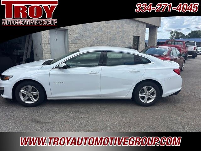 photo of 2022 Chevrolet Malibu LS 1FL