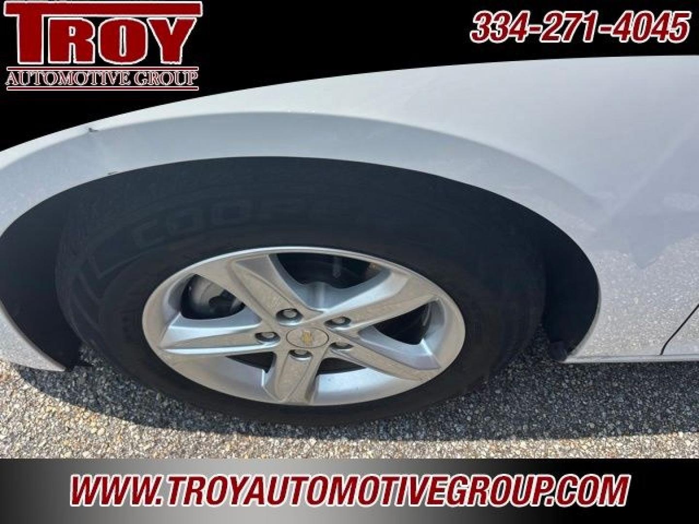 2022 Summit White /Jet Black Chevrolet Malibu LS (1G1ZC5STXNF) with an 1.5L DOHC engine, CVT transmission, located at 6812 Atlanta Hwy, Montgomery, AL, 36117, (334) 271-4045, 32.382118, -86.178673 - Summit White 2022 Chevrolet Malibu LS FWD 1FL 1.5L DOHC CVT<br><br>Financing Available---Top Value for Trades.<br><br>29/36 City/Highway MPG- Photo#9