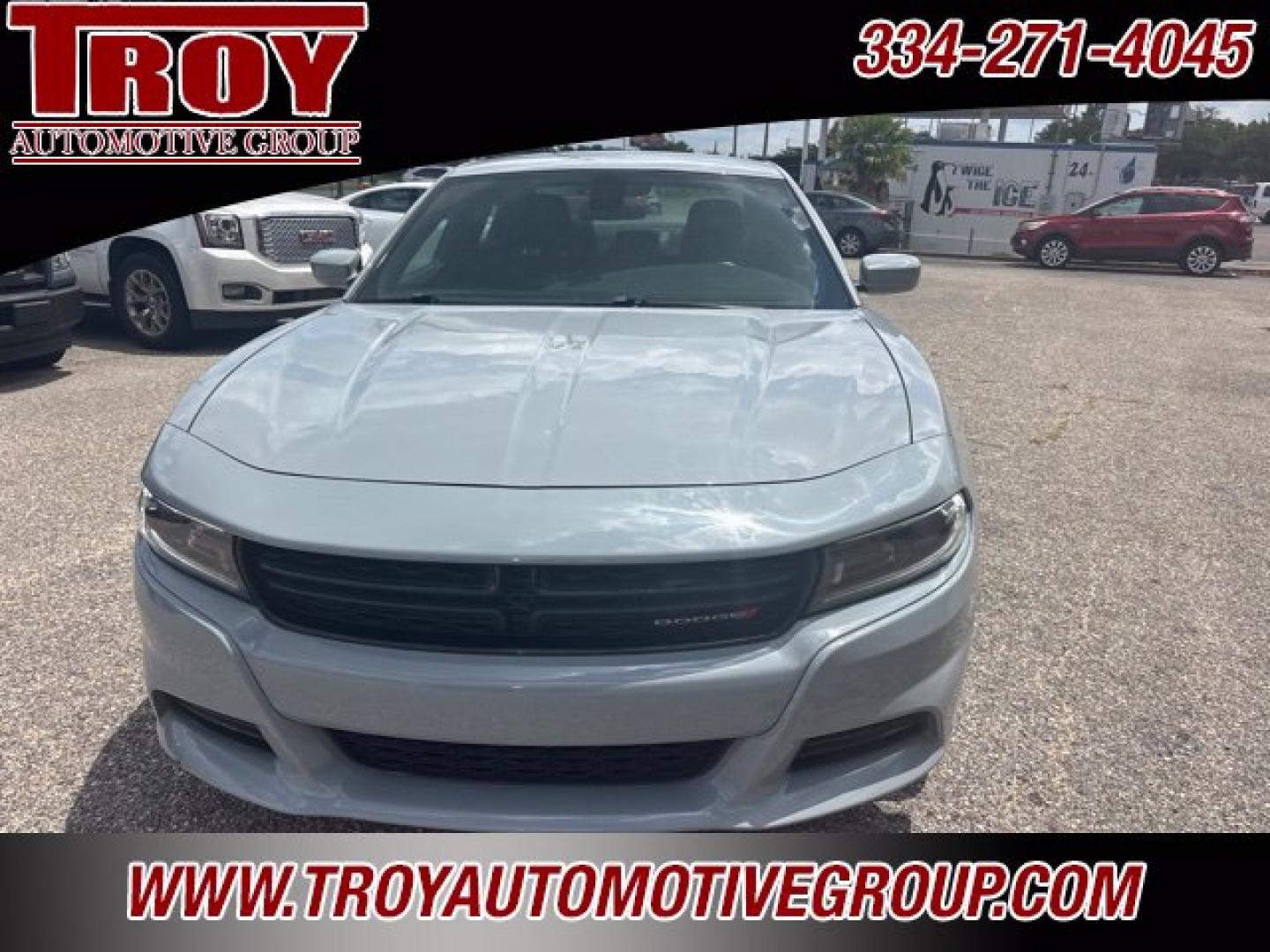 2022 Smoke /Black Dodge Charger SXT (2C3CDXBG8NH) with an 3.6L V6 SMPI DOHC 24V LEV II 292hp engine, Automatic transmission, located at 6812 Atlanta Hwy, Montgomery, AL, 36117, (334) 271-4045, 32.382118, -86.178673 - Smoke Show 2022 Dodge Charger SXT RWD 3.6L V6 SMPI DOHC 24V LEV II 292hp 8-Speed Automatic<br><br>Financing Available---Top Value for Trades.<br><br>19/30 City/Highway MPG- Photo#5