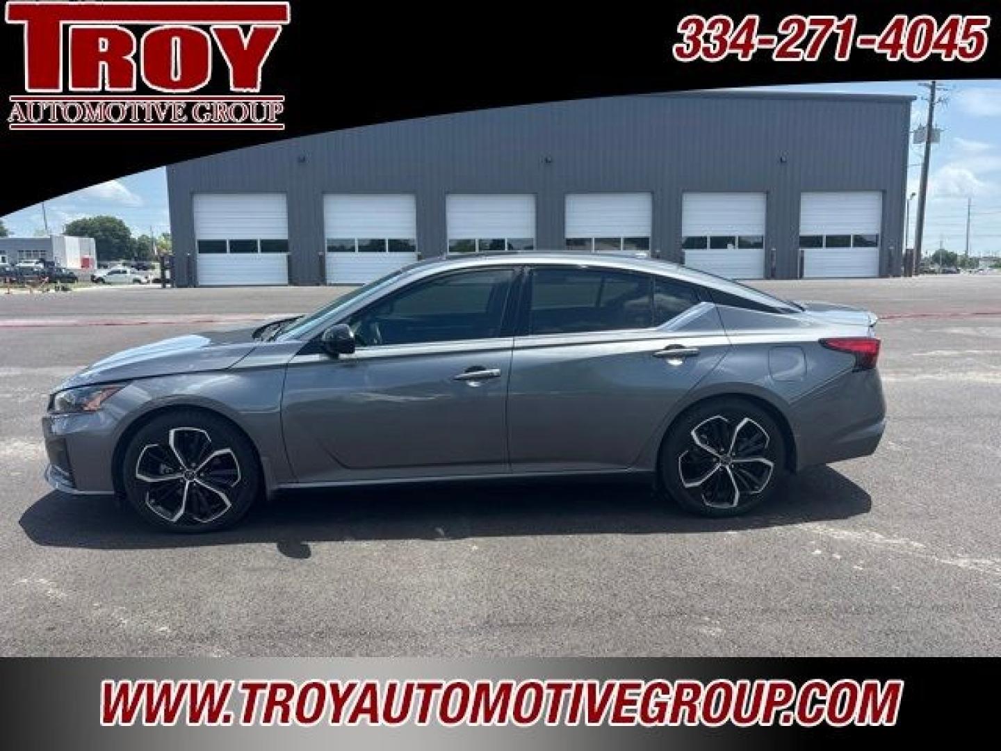 2023 Gun Metallic /Sport Nissan Altima 2.5 SR (1N4BL4CV9PN) with an 2.5L 4-Cylinder DOHC 16V engine, CVT transmission, located at 6812 Atlanta Hwy, Montgomery, AL, 36117, (334) 271-4045, 32.382118, -86.178673 - Gun Metallic 2023 Nissan Altima 2.5 SR FWD 2.5L 4-Cylinder DOHC 16V CVT with Xtronic<br><br>Financing Available---Top Value for Trades.<br><br>27/37 City/Highway MPG- Photo#0