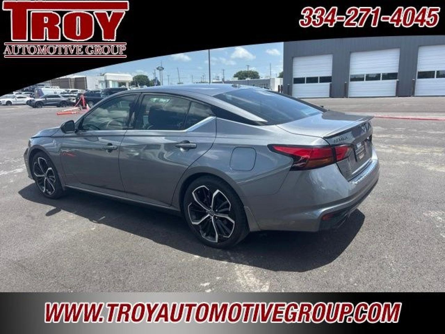 2023 Gun Metallic /Sport Nissan Altima 2.5 SR (1N4BL4CV9PN) with an 2.5L 4-Cylinder DOHC 16V engine, CVT transmission, located at 6812 Atlanta Hwy, Montgomery, AL, 36117, (334) 271-4045, 32.382118, -86.178673 - Gun Metallic 2023 Nissan Altima 2.5 SR FWD 2.5L 4-Cylinder DOHC 16V CVT with Xtronic<br><br>Financing Available---Top Value for Trades.<br><br>27/37 City/Highway MPG- Photo#15