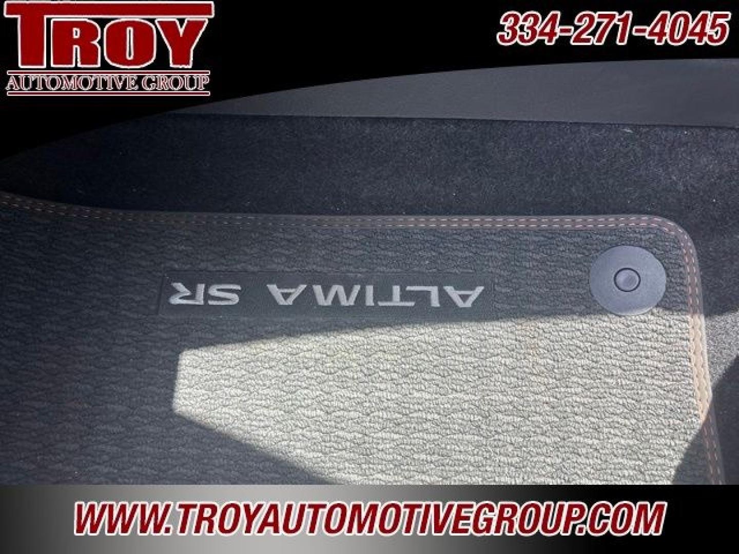 2023 Gun Metallic /Sport Nissan Altima 2.5 SR (1N4BL4CV9PN) with an 2.5L 4-Cylinder DOHC 16V engine, CVT transmission, located at 6812 Atlanta Hwy, Montgomery, AL, 36117, (334) 271-4045, 32.382118, -86.178673 - Gun Metallic 2023 Nissan Altima 2.5 SR FWD 2.5L 4-Cylinder DOHC 16V CVT with Xtronic<br><br>Financing Available---Top Value for Trades.<br><br>27/37 City/Highway MPG- Photo#45