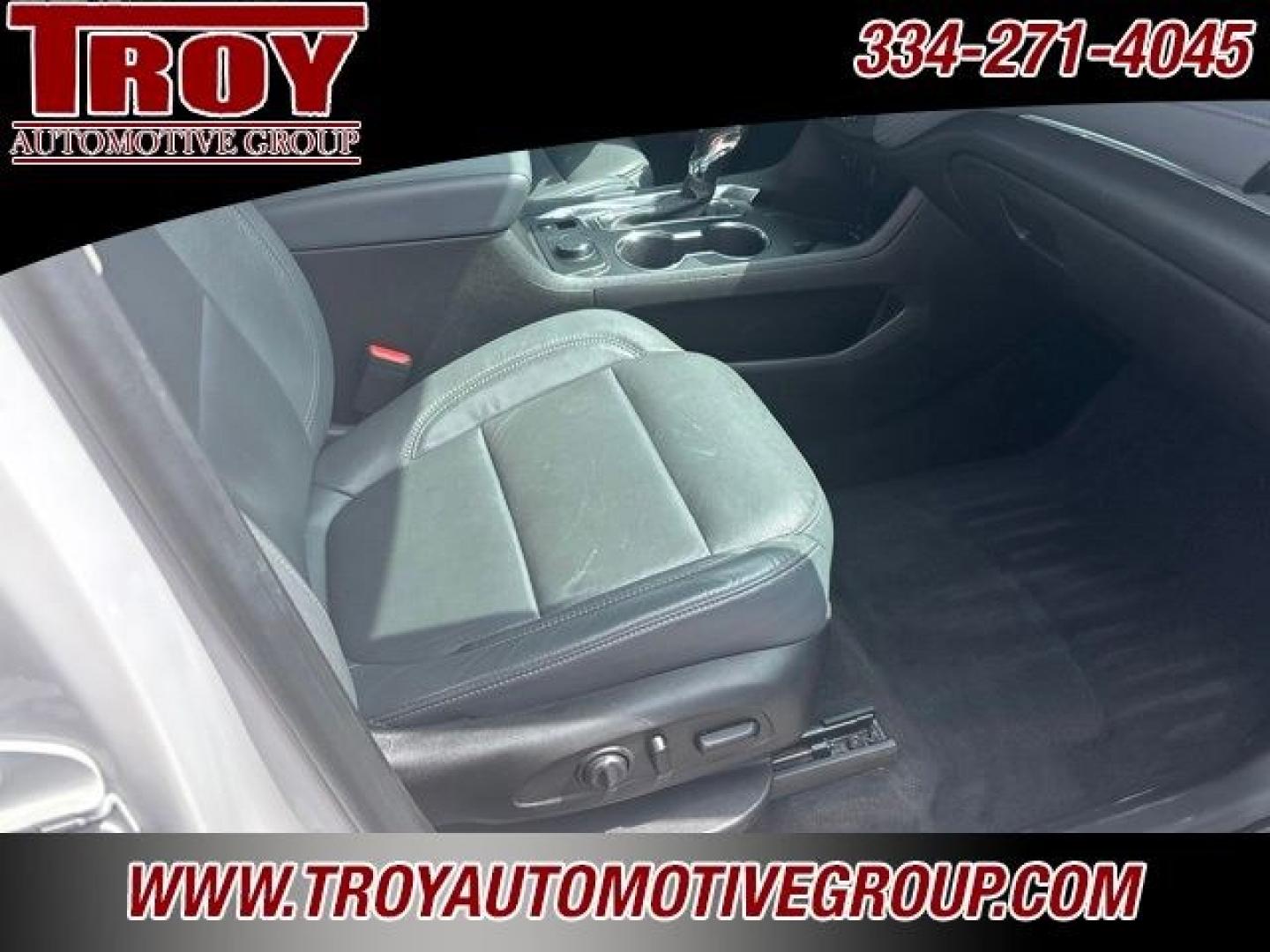 2021 Pearl /Jet Black/Dark Galvanized Chevrolet Traverse Premier (1GNERKKW1MJ) with an 3.6L V6 SIDI VVT engine, Automatic transmission, located at 6812 Atlanta Hwy, Montgomery, AL, 36117, (334) 271-4045, 32.382118, -86.178673 - Priced below KBB Fair Purchase Price!<br><br>Iridescent Pearl Tricoat 2021 Chevrolet Traverse Premier FWD 3.6L V6 SIDI VVT 9-Speed Automatic<br><br>Financing Available---Top Value for Trades.<br><br>Odometer is 41049 miles below market average! 18/27 City/Highway MPG<br><br><br>Awards:<br> * 2021 I- Photo#24