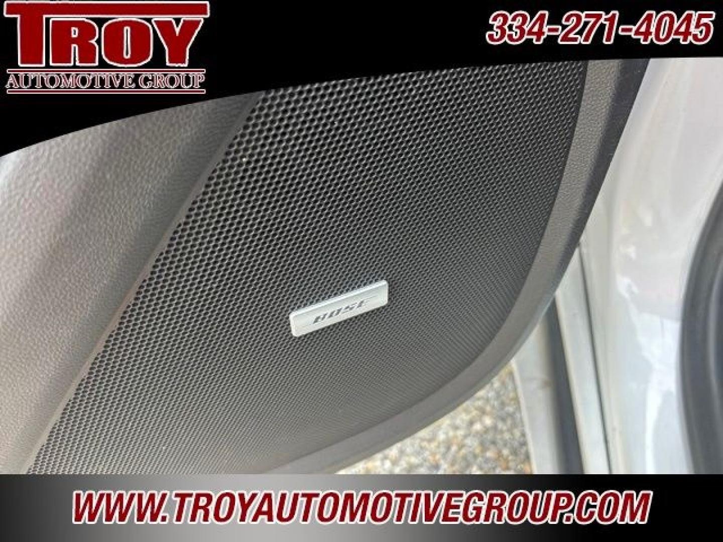 2021 Pearl /Jet Black/Dark Galvanized Chevrolet Traverse Premier (1GNERKKW1MJ) with an 3.6L V6 SIDI VVT engine, Automatic transmission, located at 6812 Atlanta Hwy, Montgomery, AL, 36117, (334) 271-4045, 32.382118, -86.178673 - Priced below KBB Fair Purchase Price!<br><br>Iridescent Pearl Tricoat 2021 Chevrolet Traverse Premier FWD 3.6L V6 SIDI VVT 9-Speed Automatic<br><br>Financing Available---Top Value for Trades.<br><br>Odometer is 41049 miles below market average! 18/27 City/Highway MPG<br><br><br>Awards:<br> * 2021 I- Photo#31