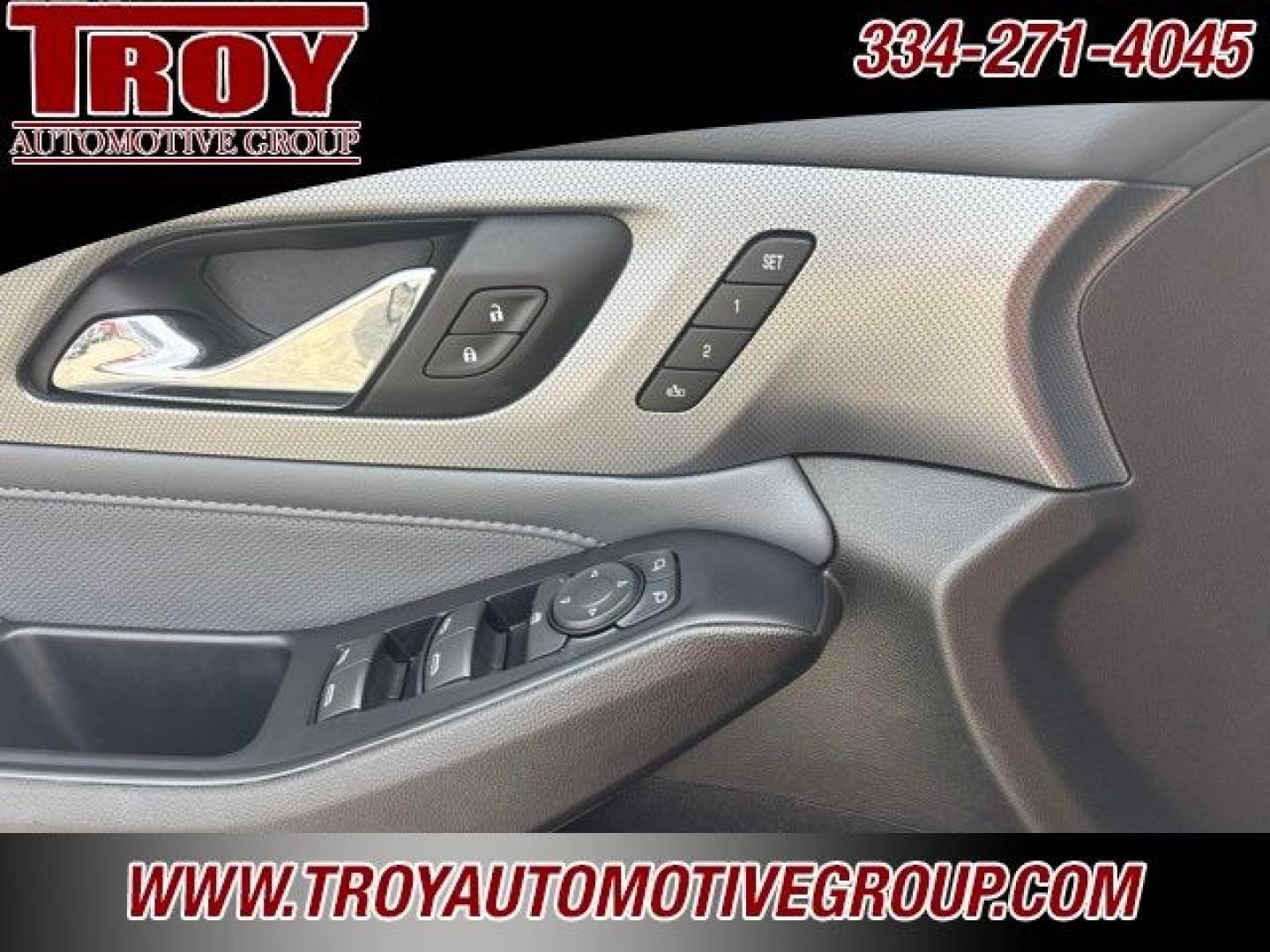 2021 Pearl /Jet Black/Dark Galvanized Chevrolet Traverse Premier (1GNERKKW1MJ) with an 3.6L V6 SIDI VVT engine, Automatic transmission, located at 6812 Atlanta Hwy, Montgomery, AL, 36117, (334) 271-4045, 32.382118, -86.178673 - Priced below KBB Fair Purchase Price!<br><br>Iridescent Pearl Tricoat 2021 Chevrolet Traverse Premier FWD 3.6L V6 SIDI VVT 9-Speed Automatic<br><br>Financing Available---Top Value for Trades.<br><br>Odometer is 41049 miles below market average! 18/27 City/Highway MPG<br><br><br>Awards:<br> * 2021 I- Photo#41