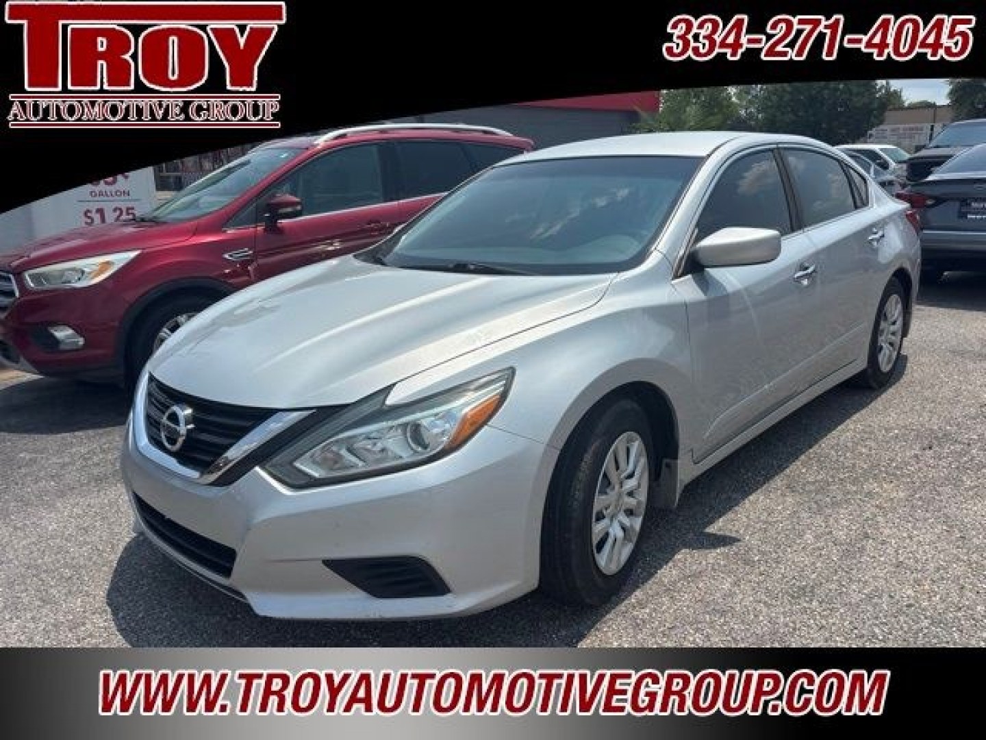 2017 Brilliant Silver /Charcoal Nissan Altima 2.5 S (1N4AL3AP4HN) with an 2.5L 4-Cylinder DOHC 16V engine, CVT transmission, located at 6812 Atlanta Hwy, Montgomery, AL, 36117, (334) 271-4045, 32.382118, -86.178673- Photo#3