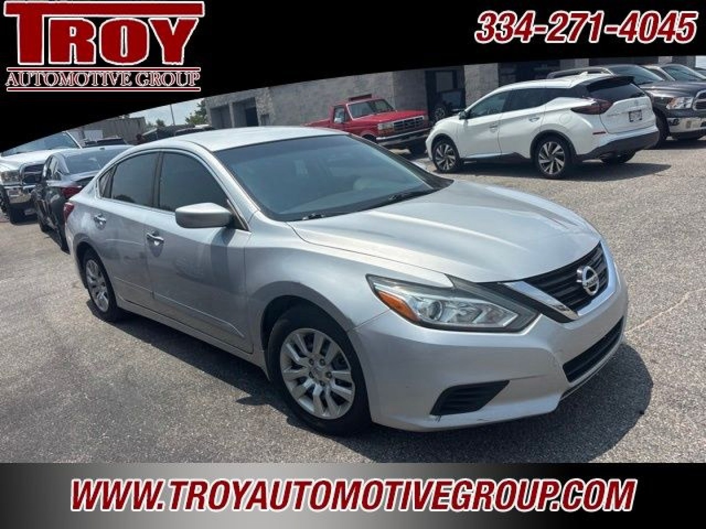 2017 Brilliant Silver /Charcoal Nissan Altima 2.5 S (1N4AL3AP4HN) with an 2.5L 4-Cylinder DOHC 16V engine, CVT transmission, located at 6812 Atlanta Hwy, Montgomery, AL, 36117, (334) 271-4045, 32.382118, -86.178673- Photo#6