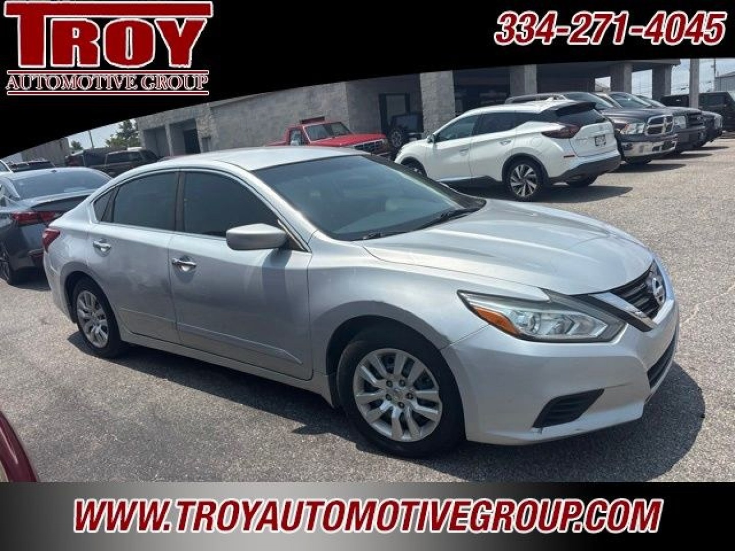 2017 Brilliant Silver /Charcoal Nissan Altima 2.5 S (1N4AL3AP4HN) with an 2.5L 4-Cylinder DOHC 16V engine, CVT transmission, located at 6812 Atlanta Hwy, Montgomery, AL, 36117, (334) 271-4045, 32.382118, -86.178673- Photo#7