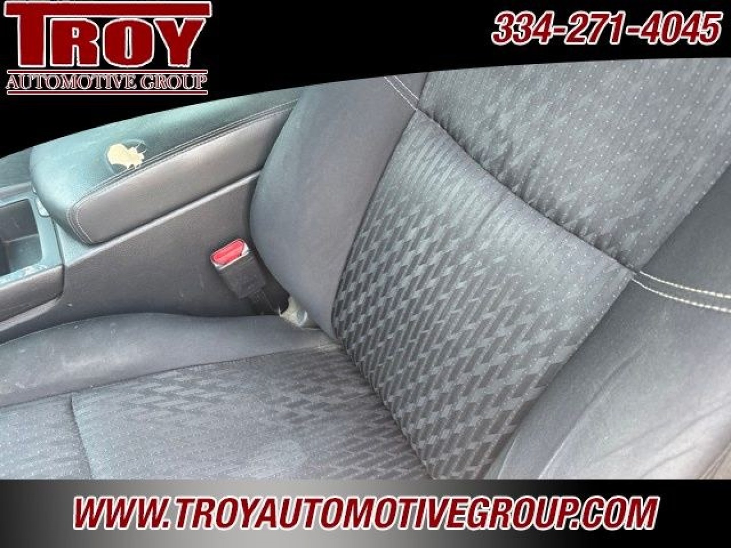 2017 Brilliant Silver /Charcoal Nissan Altima 2.5 S (1N4AL3AP4HN) with an 2.5L 4-Cylinder DOHC 16V engine, CVT transmission, located at 6812 Atlanta Hwy, Montgomery, AL, 36117, (334) 271-4045, 32.382118, -86.178673- Photo#19
