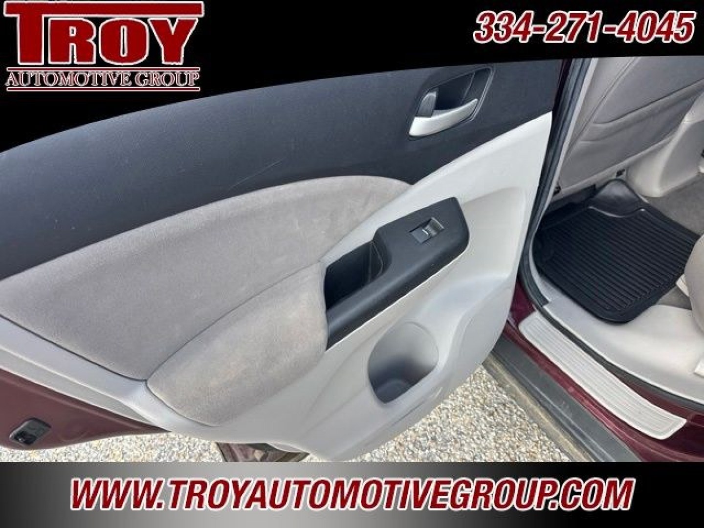 2013 Basque Red Pearl II /Gray Honda CR-V EX (5J6RM3H5XDL) with an 2.4L I4 DOHC 16V i-VTEC engine, Automatic transmission, located at 6812 Atlanta Hwy, Montgomery, AL, 36117, (334) 271-4045, 32.382118, -86.178673 - Maroon 2013 Honda CR-V EX FWD 2.4L I4 DOHC 16V i-VTEC 5-Speed Automatic<br><br>Financing Available---Top Value for Trades.<br><br>Odometer is 38638 miles below market average! 23/31 City/Highway MPG<br><br><br>Awards:<br> * JD Power Initial Quality Study * 2013 KBB.com Brand Image Awards<br>Kelle- Photo#17
