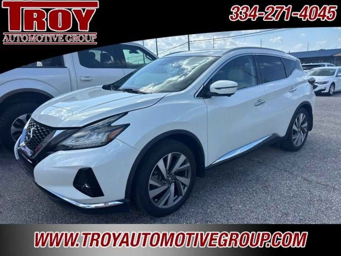 2020 Pearl White /Cashmere Nissan Murano SL (5N1AZ2CJ4LN) with an 3.5L V6 DOHC 24V engine, CVT transmission, located at 6812 Atlanta Hwy, Montgomery, AL, 36117, (334) 271-4045, 32.382118, -86.178673 - Pearl White Tricoat 2020 Nissan Murano SL FWD 3.5L V6 DOHC 24V CVT with Xtronic<br><br>Financing Available---Top Value for Trades.<br><br>Odometer is 40942 miles below market average! 20/28 City/Highway MPG<br><br><br>Awards:<br> * JD Power Initial Quality Study (IQS)- Photo#2