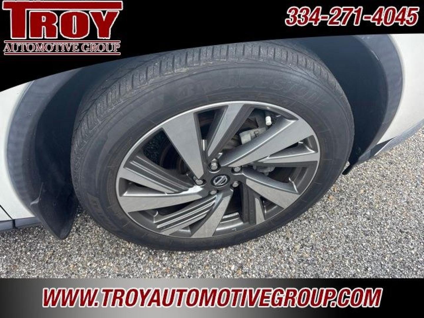 2020 Pearl White /Cashmere Nissan Murano SL (5N1AZ2CJ4LN) with an 3.5L V6 DOHC 24V engine, CVT transmission, located at 6812 Atlanta Hwy, Montgomery, AL, 36117, (334) 271-4045, 32.382118, -86.178673 - Pearl White Tricoat 2020 Nissan Murano SL FWD 3.5L V6 DOHC 24V CVT with Xtronic<br><br>Financing Available---Top Value for Trades.<br><br>Odometer is 40942 miles below market average! 20/28 City/Highway MPG<br><br><br>Awards:<br> * JD Power Initial Quality Study (IQS)- Photo#10