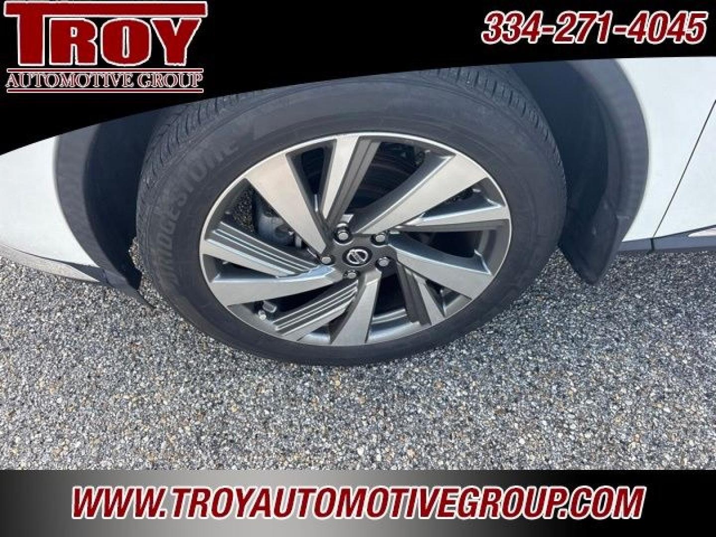 2020 Pearl White /Cashmere Nissan Murano SL (5N1AZ2CJ4LN) with an 3.5L V6 DOHC 24V engine, CVT transmission, located at 6812 Atlanta Hwy, Montgomery, AL, 36117, (334) 271-4045, 32.382118, -86.178673 - Pearl White Tricoat 2020 Nissan Murano SL FWD 3.5L V6 DOHC 24V CVT with Xtronic<br><br>Financing Available---Top Value for Trades.<br><br>Odometer is 40942 miles below market average! 20/28 City/Highway MPG<br><br><br>Awards:<br> * JD Power Initial Quality Study (IQS)- Photo#11
