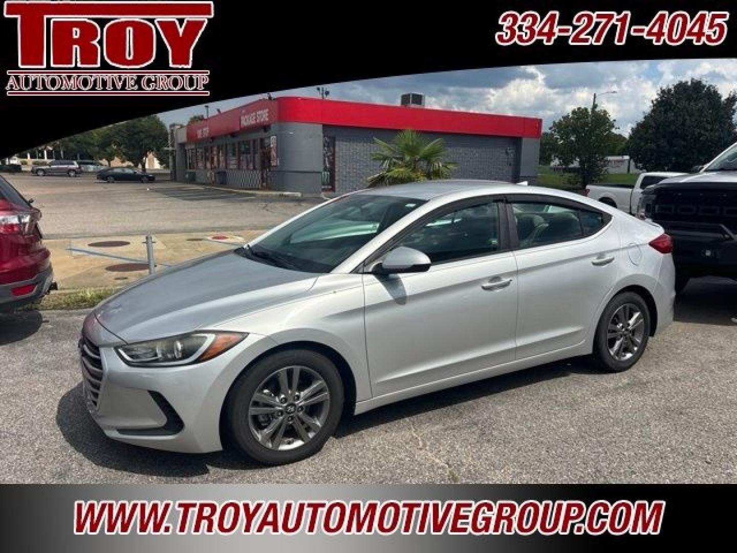 2017 Silver /Gray Hyundai Elantra SE (5NPD84LF5HH) with an 2.0L 4-Cylinder DOHC 16V engine, Automatic transmission, located at 6812 Atlanta Hwy, Montgomery, AL, 36117, (334) 271-4045, 32.382118, -86.178673 - Recent Arrival!<br><br>Silver 2017 Hyundai Elantra SE FWD 2.0L 4-Cylinder DOHC 16V 6-Speed Automatic with Shiftronic<br><br>Financing Available---Top Value for Trades.<br><br>Odometer is 93978 miles below market average! 29/38 City/Highway MPG<br><br><br>Awards:<br> * 2017 KBB.com 10 Most Awarded B- Photo#2
